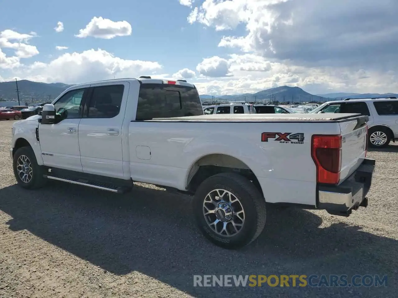 2 fotografías del automóvil dañado 1FT8W3BT3LEE01785 FORD F350 2020
