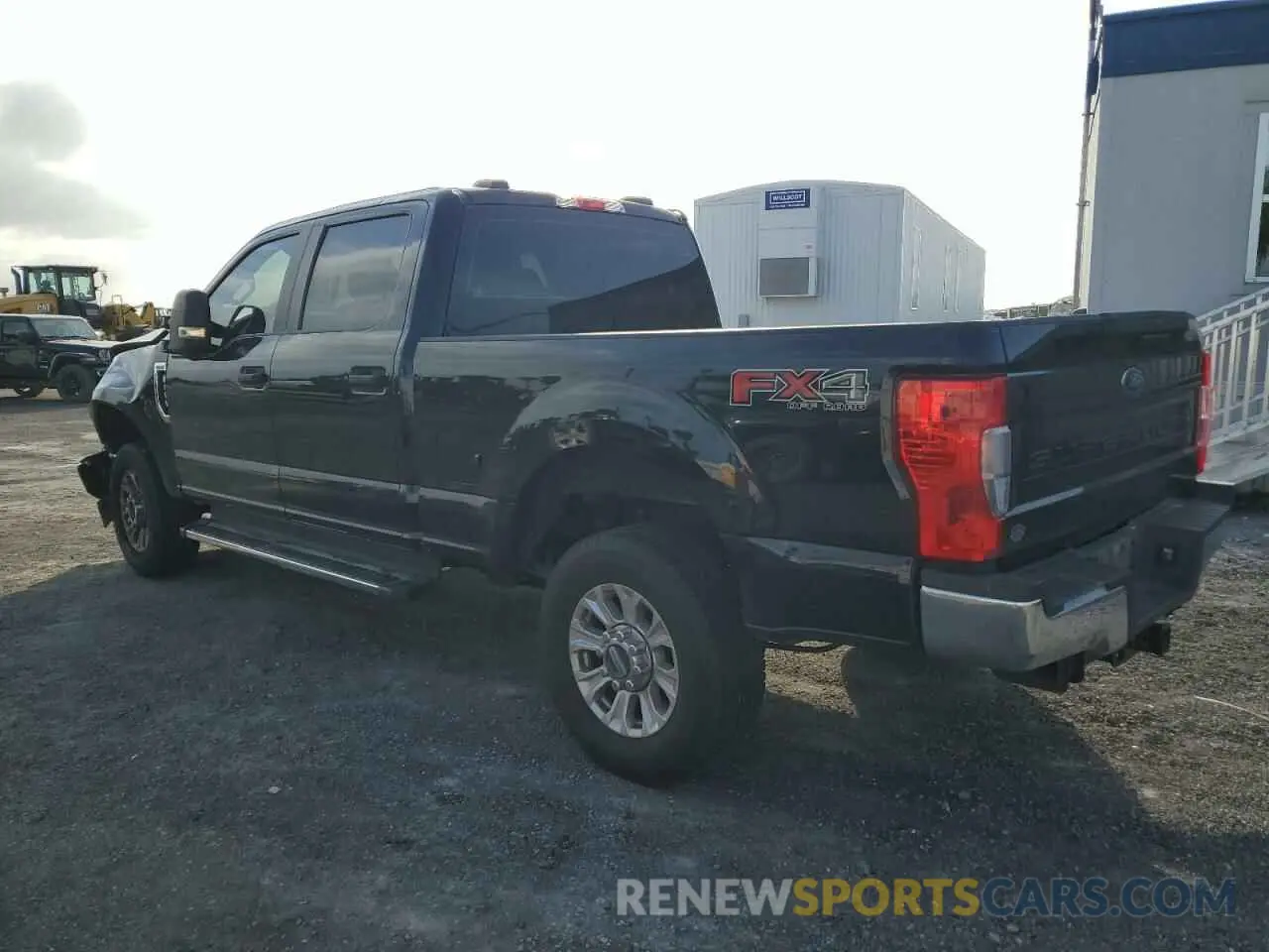 2 fotografías del automóvil dañado 1FT8W3B65MEE16624 FORD F350 2021