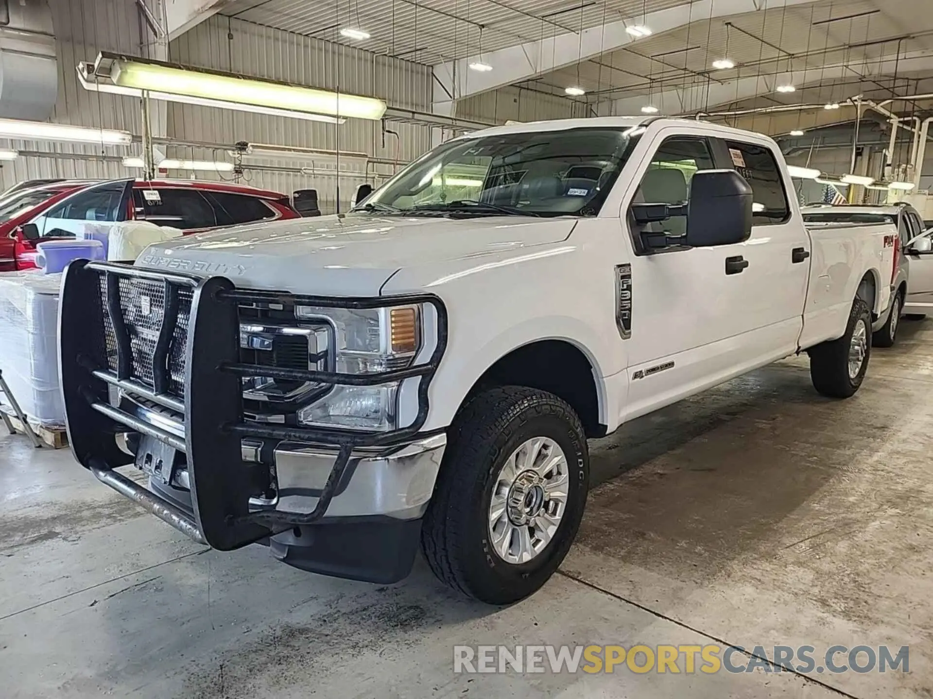 32 fotografías del automóvil dañado 1FT8W3BT0MEE10543 FORD F350 2021