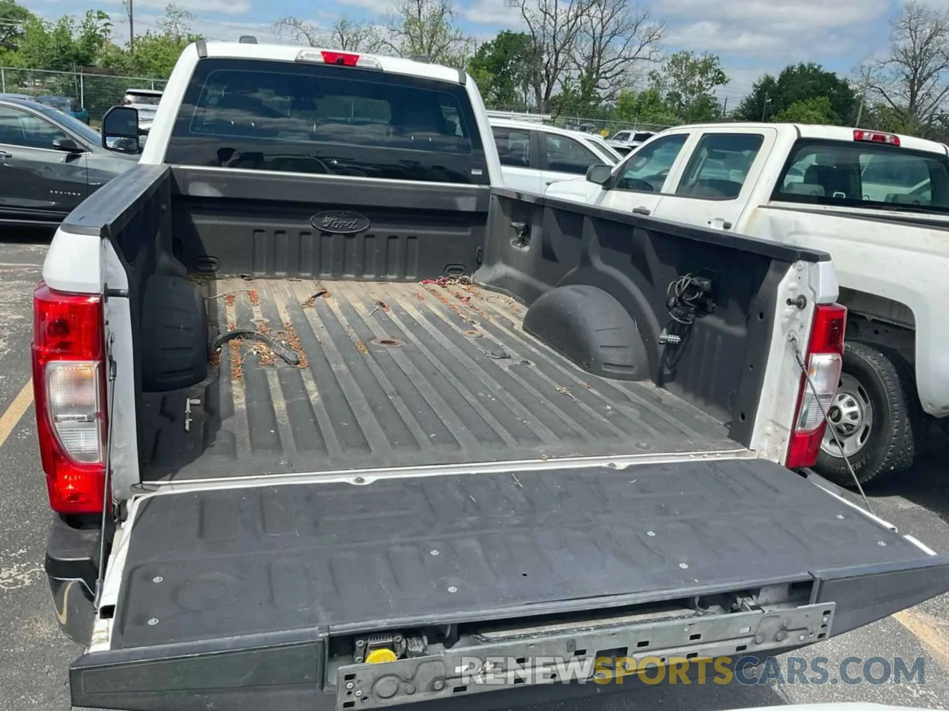 15 fotografías del automóvil dañado 1FT8W3BT5MEC88780 FORD F350 2021