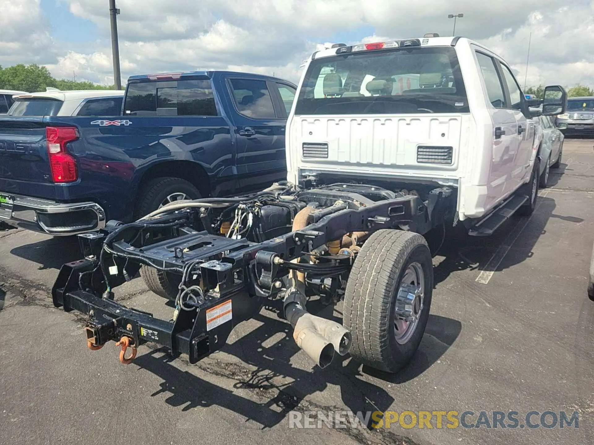 23 fotografías del automóvil dañado 1FT8W3BTXMEC12343 FORD F350 2021