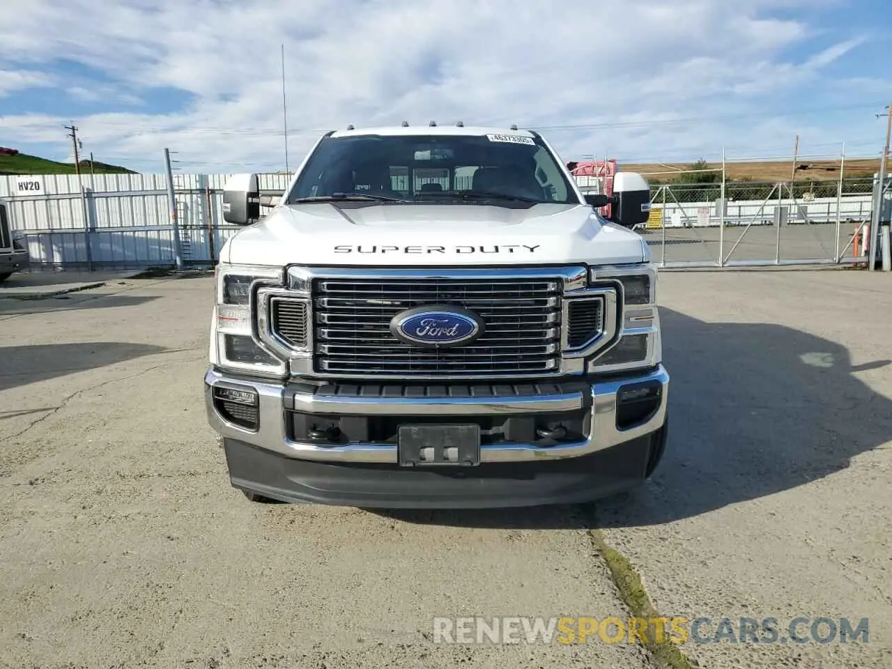 5 fotografías del automóvil dañado 1FT8W3DT4MEC50521 FORD F350 2021