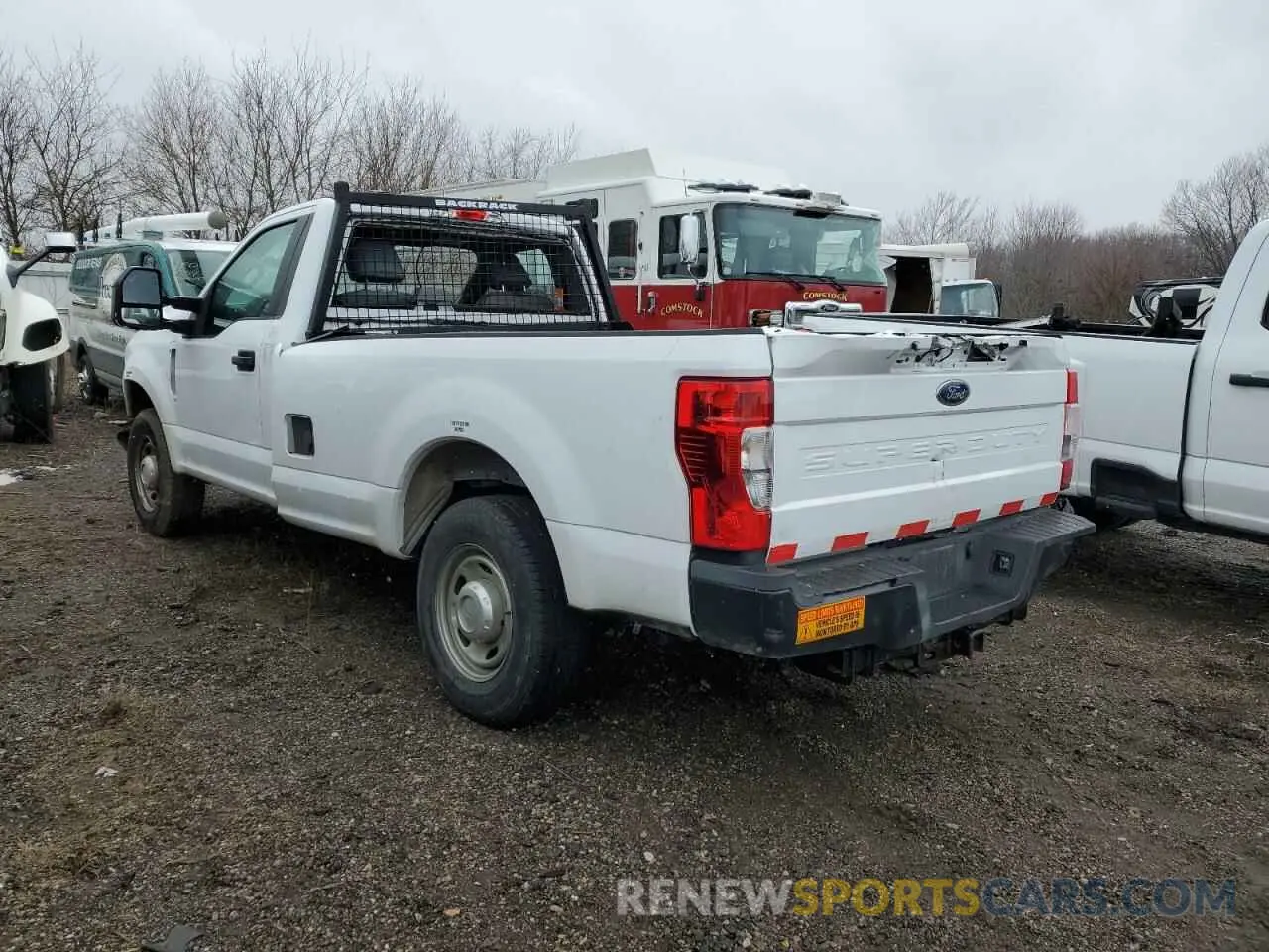 2 fotografías del automóvil dañado 1FTBF3A6XMED08474 FORD F350 2021