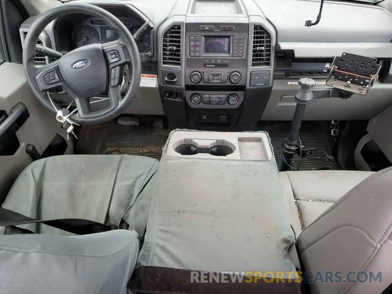 8 fotografías del automóvil dañado 1FTBF3A6XMED08474 FORD F350 2021
