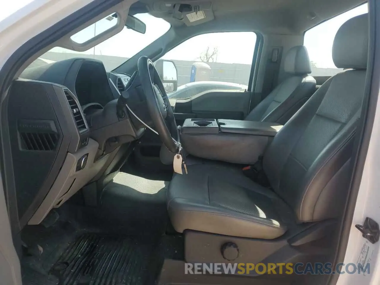 7 fotografías del automóvil dañado 1FDRF3G60NEE17240 FORD F350 2022