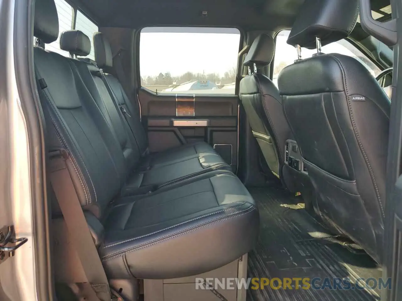 10 fotografías del automóvil dañado 1FT8W3BT0NEF02513 FORD F350 2022
