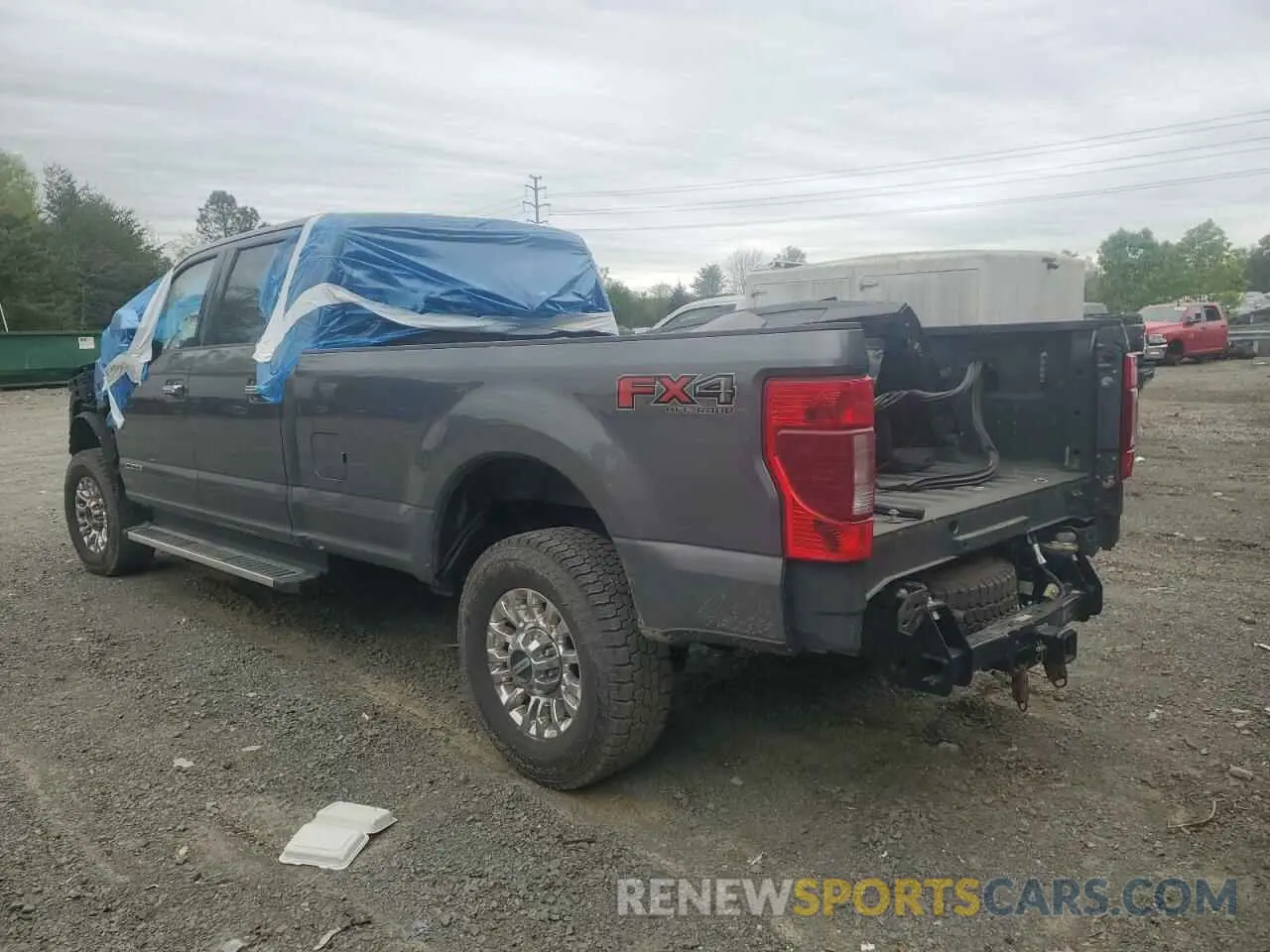2 fotografías del automóvil dañado 1FT8W3BTXNEG22903 FORD F350 2022