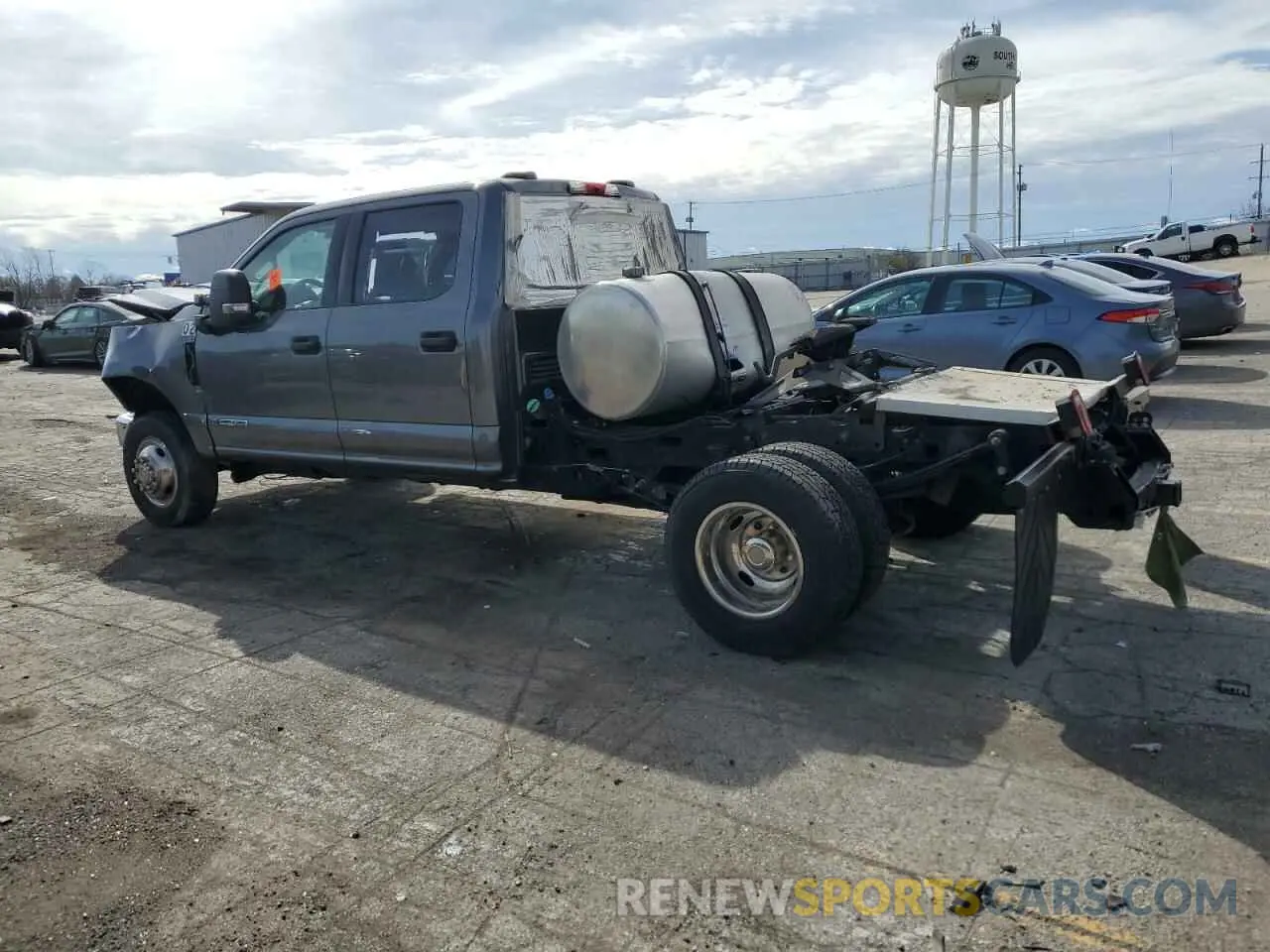 2 fotografías del automóvil dañado 1FT8W3DT2NEE14060 FORD F350 2022