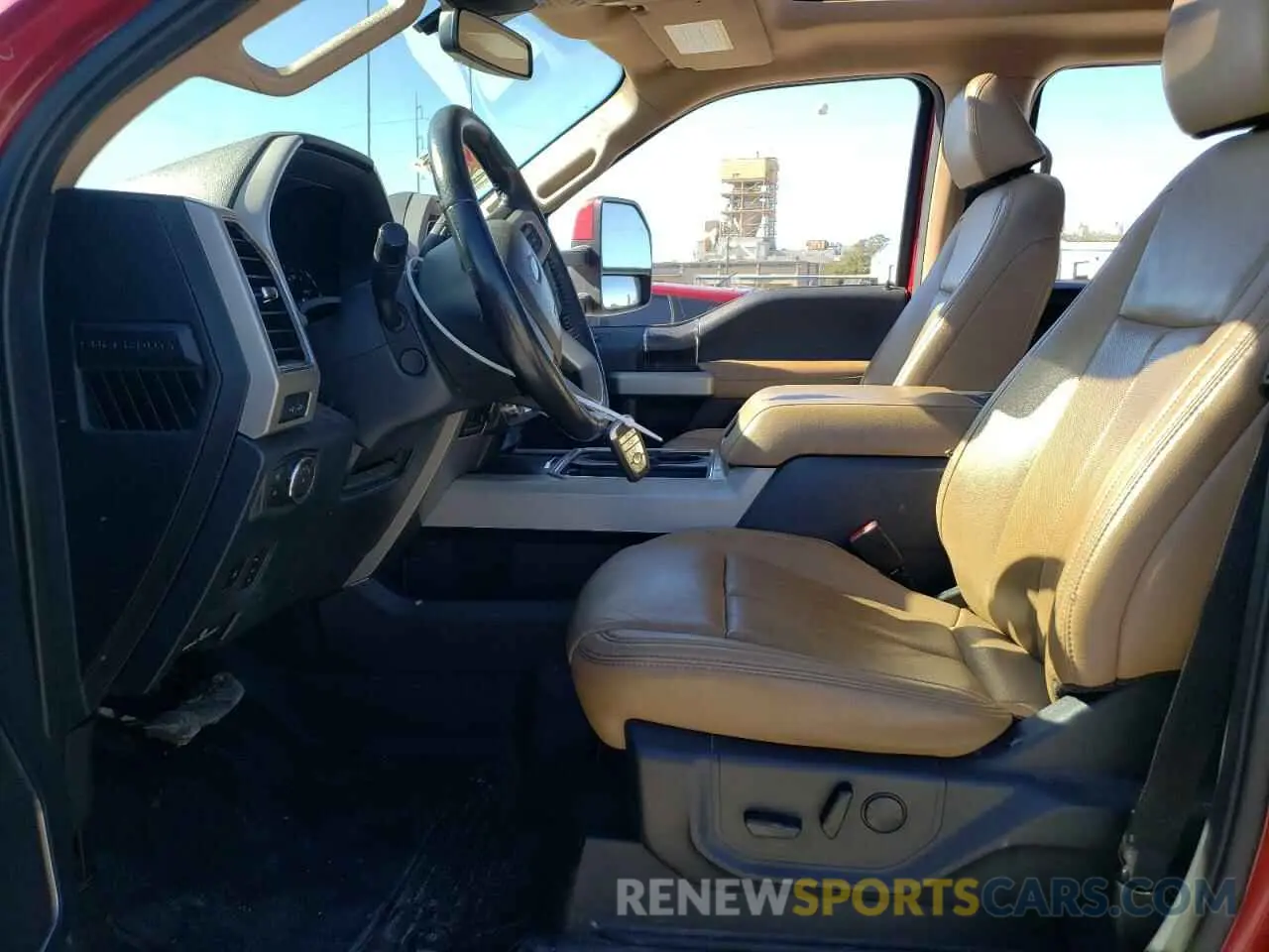 7 fotografías del automóvil dañado 1FT8W3DT9NEE66057 FORD F350 2022