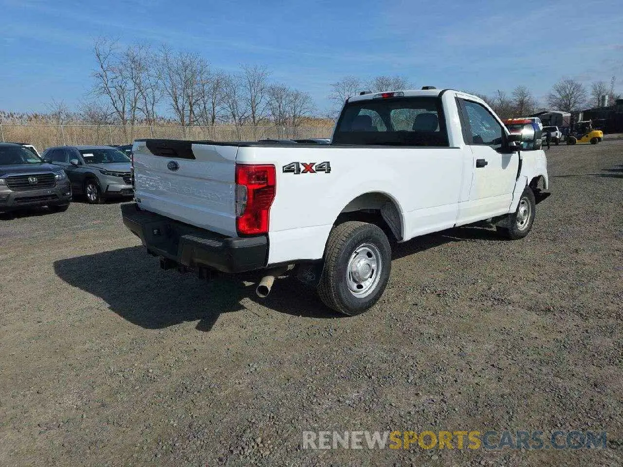 4 fotografías del automóvil dañado 1FTRF3B66NEE57981 FORD F350 2022