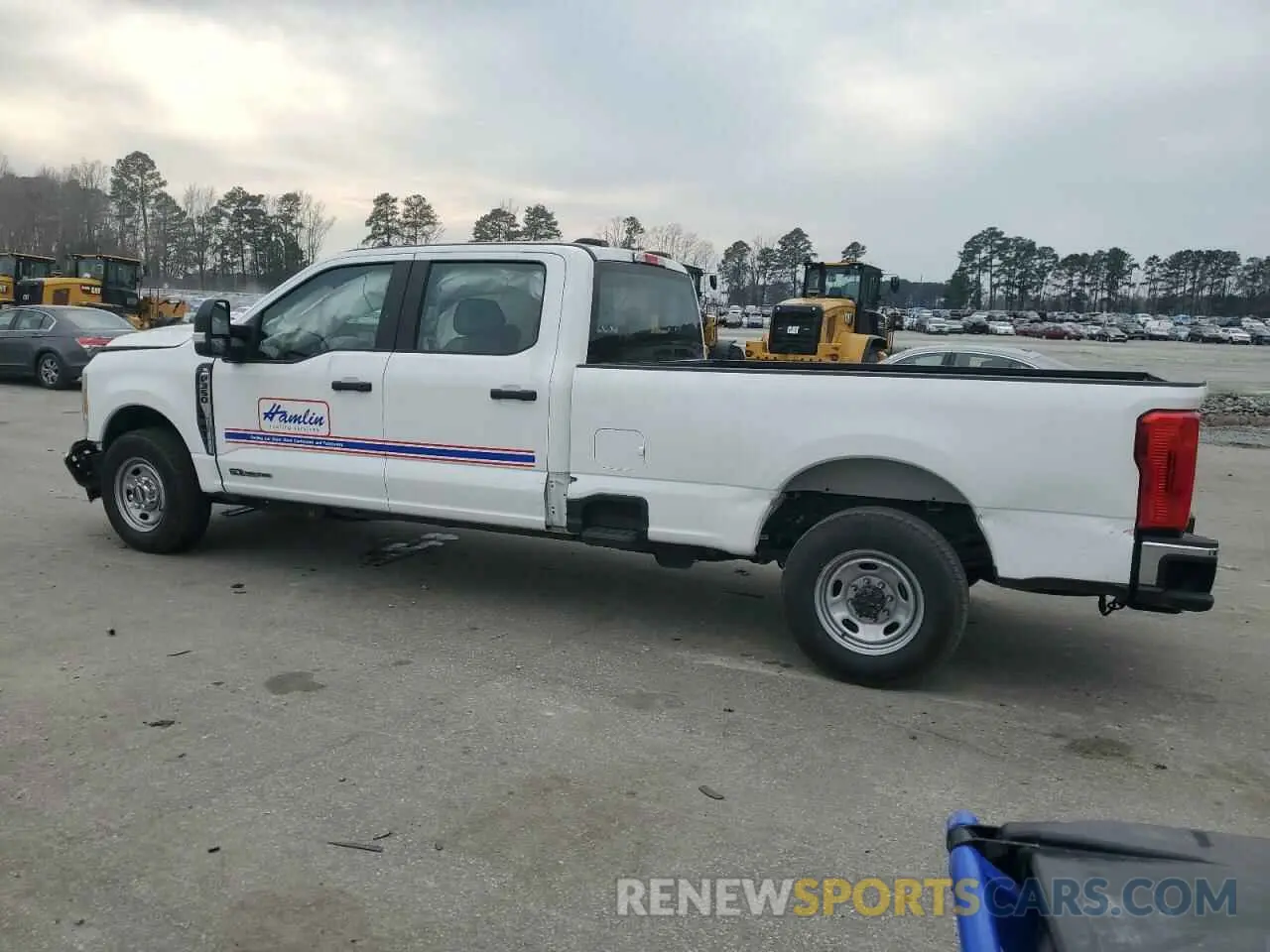 2 fotografías del automóvil dañado 1FT8W3AT7PEC84297 FORD F350 2023
