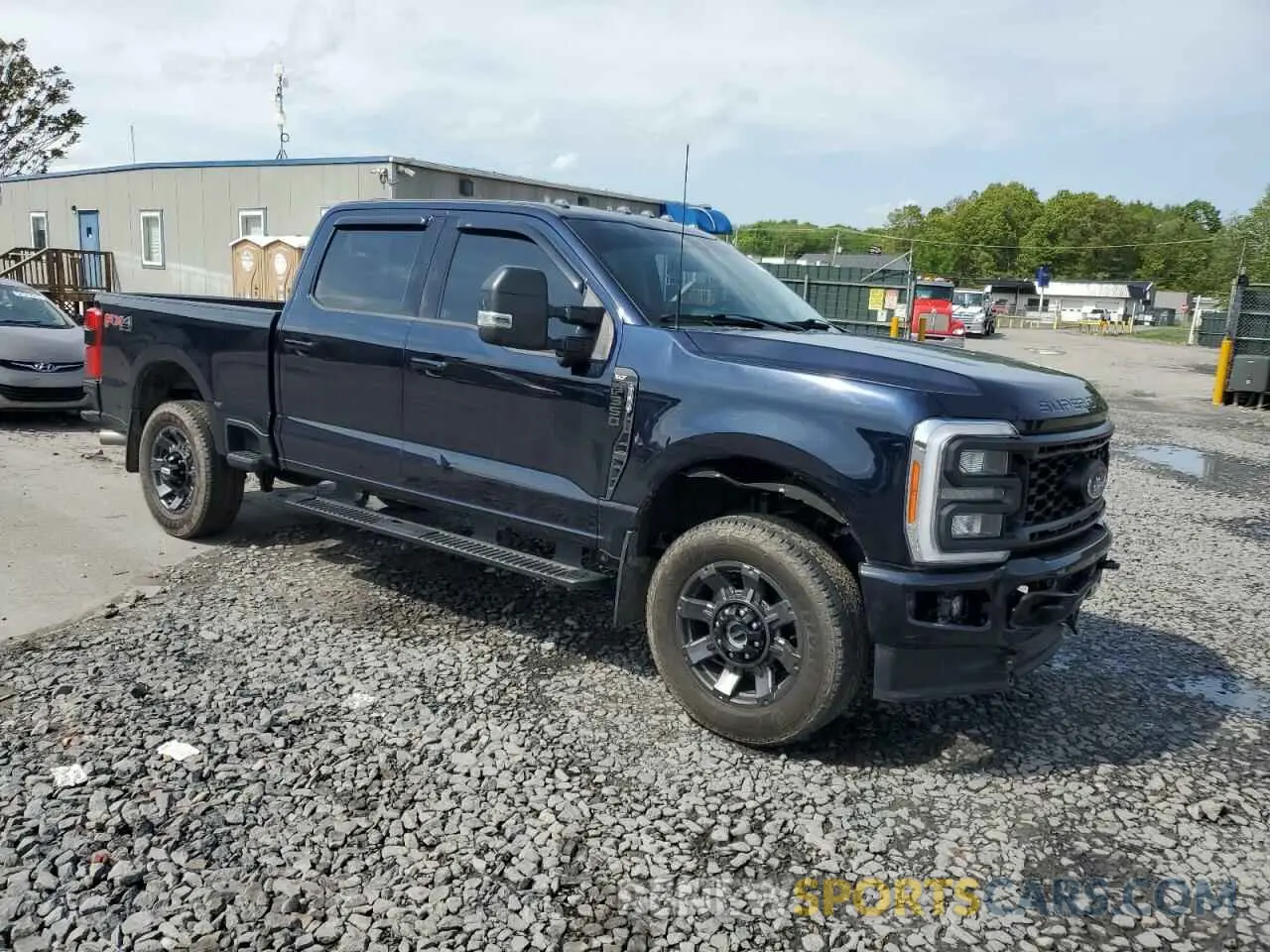 4 fotografías del automóvil dañado 1FT8W3BN1PEC95926 FORD F350 2023