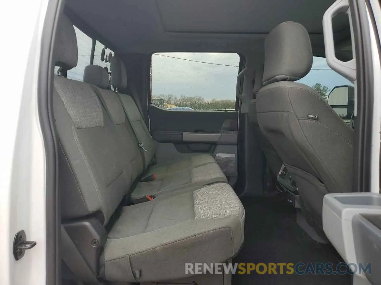 10 fotografías del automóvil dañado 1FT8W3BT6PED13884 FORD F350 2023