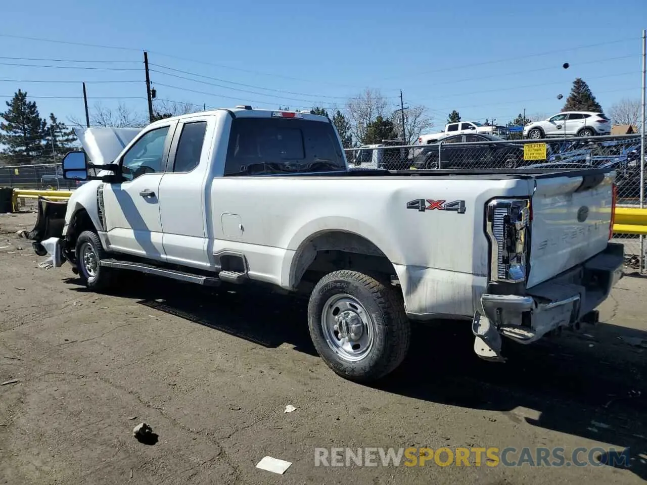 2 fotografías del automóvil dañado 1FT8X3BA4PEC82078 FORD F350 2023