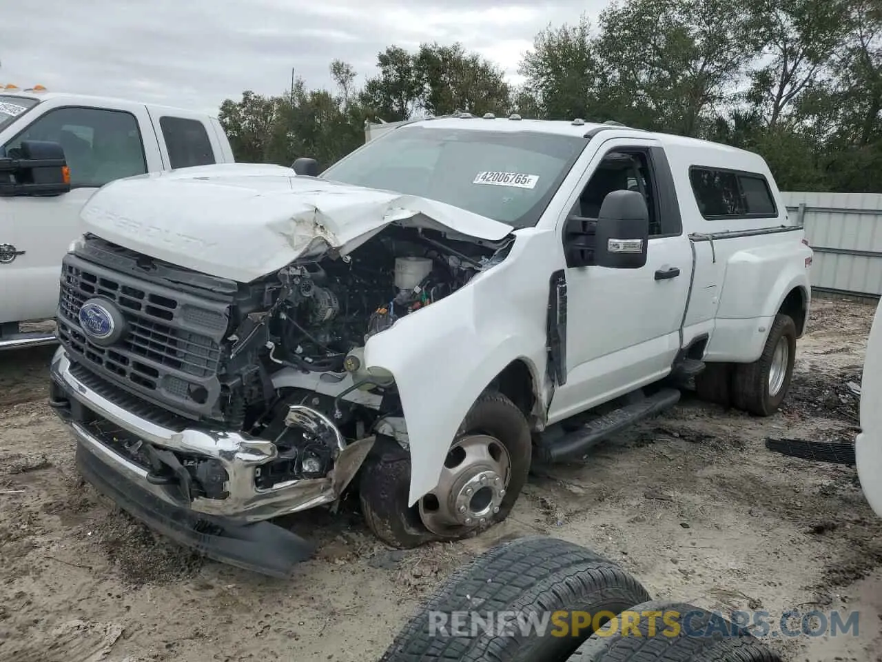 1 fotografías del automóvil dañado 1FTRF3DA5PEC68825 FORD F350 2023