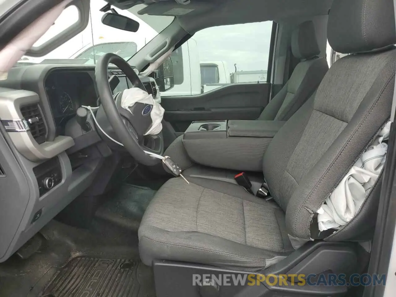 7 fotografías del automóvil dañado 1FTRF3DA5PEC68825 FORD F350 2023