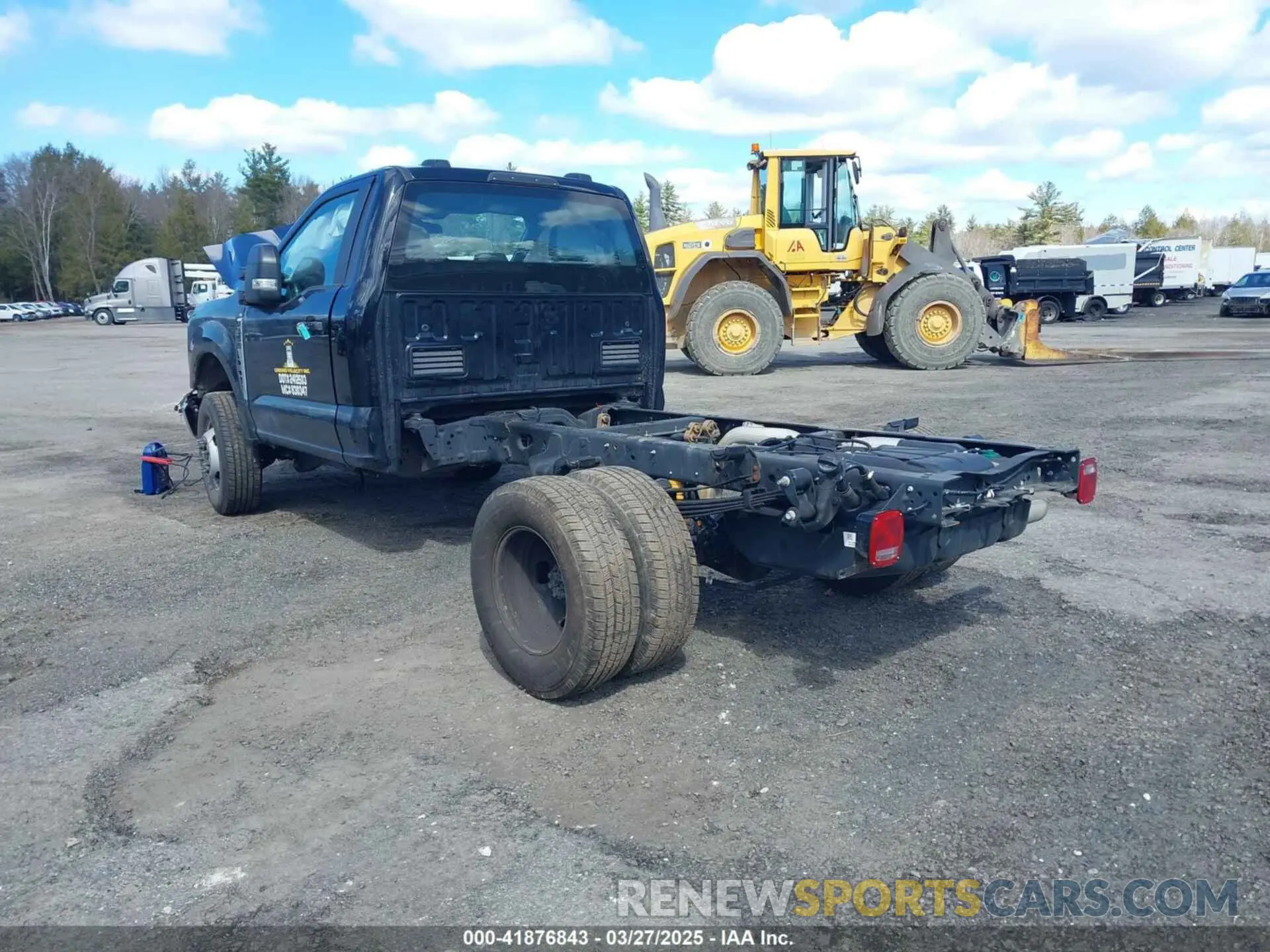 3 fotografías del automóvil dañado 1FDRF3HN9REE19693 FORD F350 2024