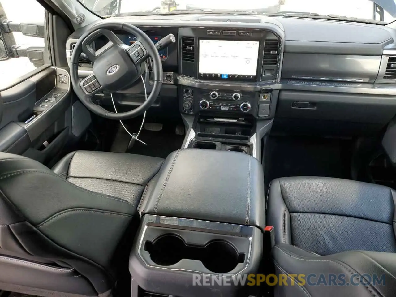 8 fotografías del automóvil dañado 1FT8W3BM6REF70748 FORD F350 2024