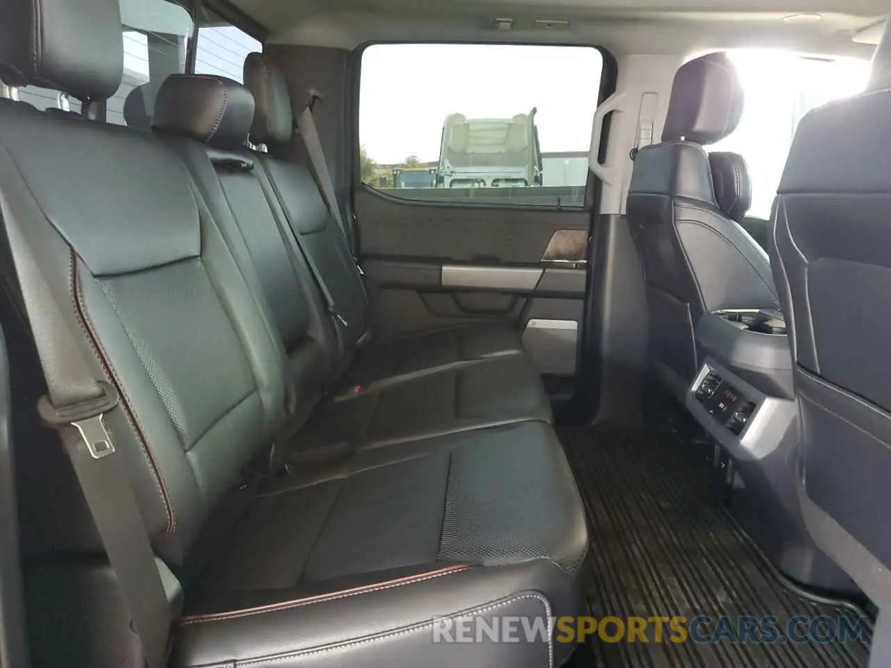 10 fotografías del automóvil dañado 1FT8W3BM7REE26559 FORD F350 2024