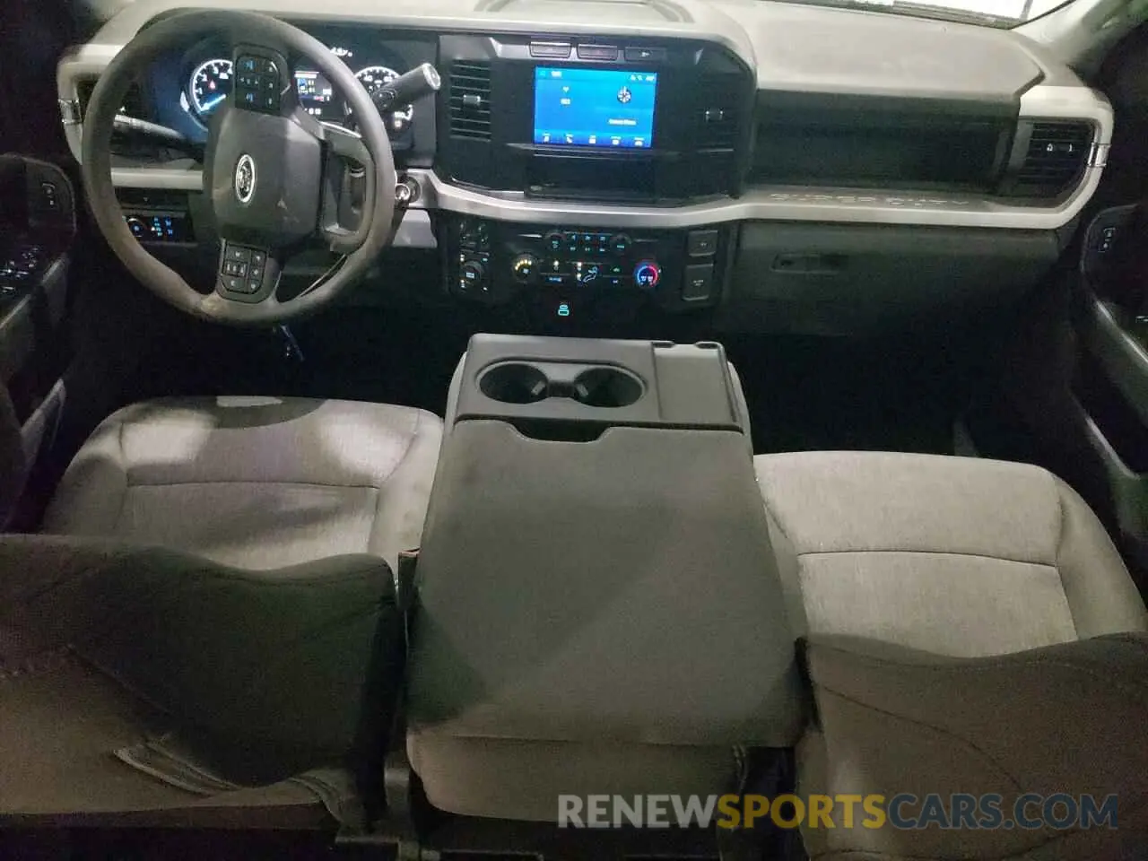 8 fotografías del automóvil dañado 1FT8W3BN2REE45500 FORD F350 2024