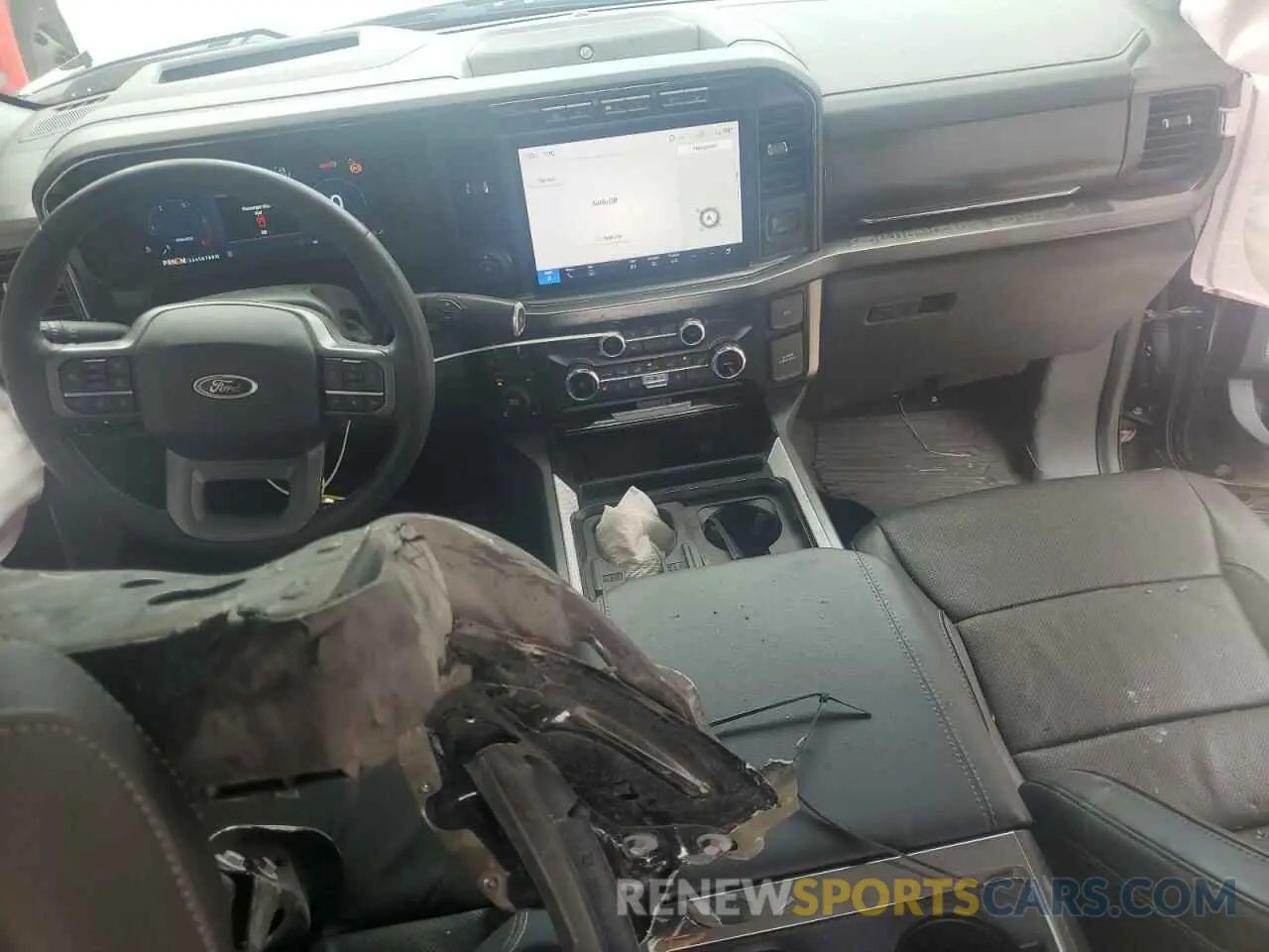 8 fotografías del automóvil dañado 1FT8W3BT4REC12989 FORD F350 2024