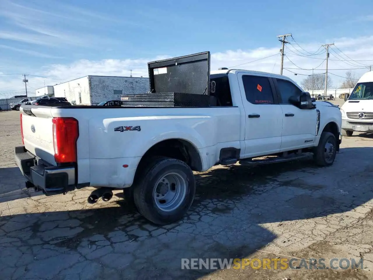3 fotografías del automóvil dañado 1FT8W3DT7RED58123 FORD F350 2024