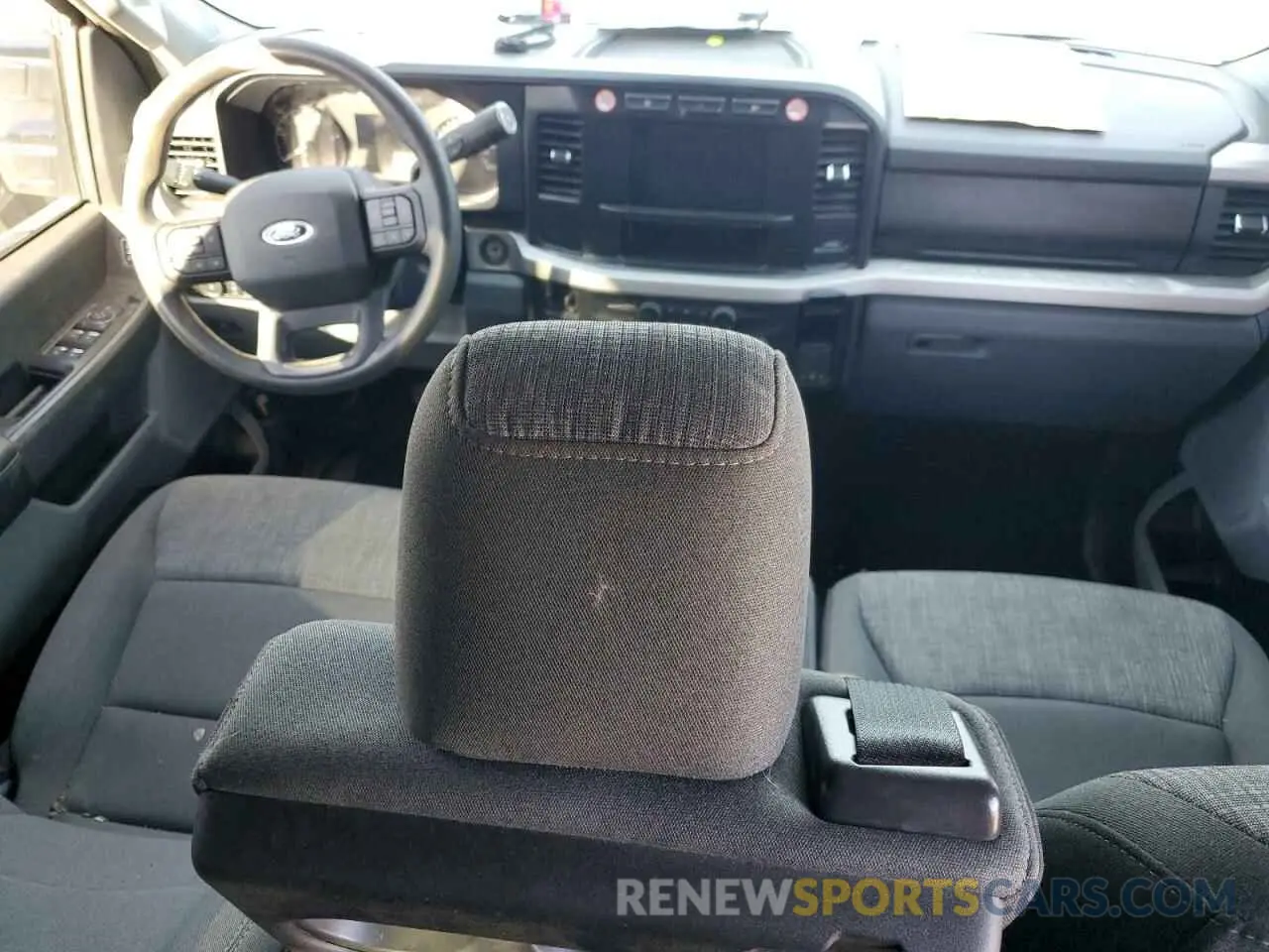 8 fotografías del automóvil dañado 1FT8W3DT7RED58123 FORD F350 2024