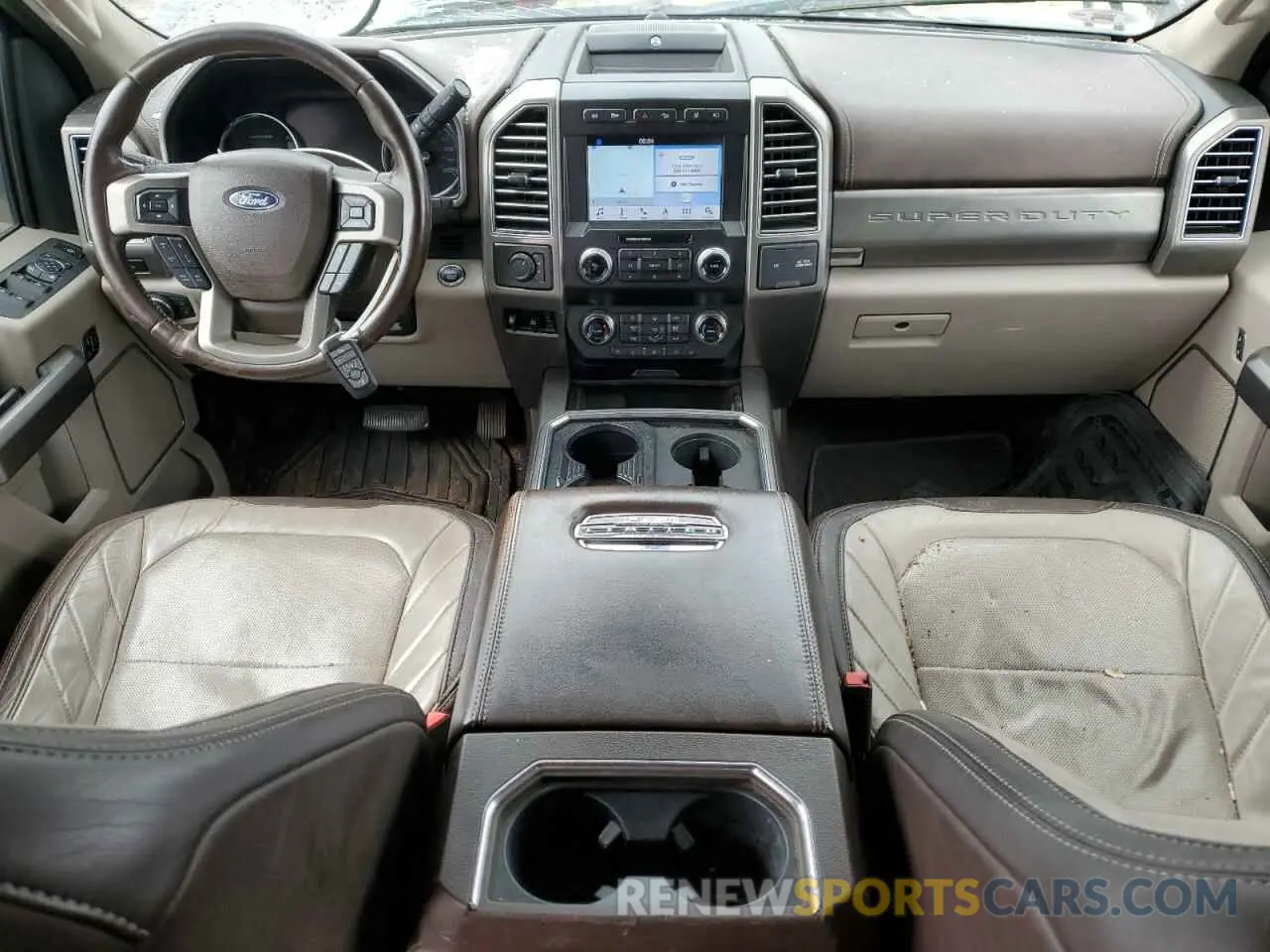 8 fotografías del automóvil dañado 1FT8W4DT2KEF39920 FORD F450 2019