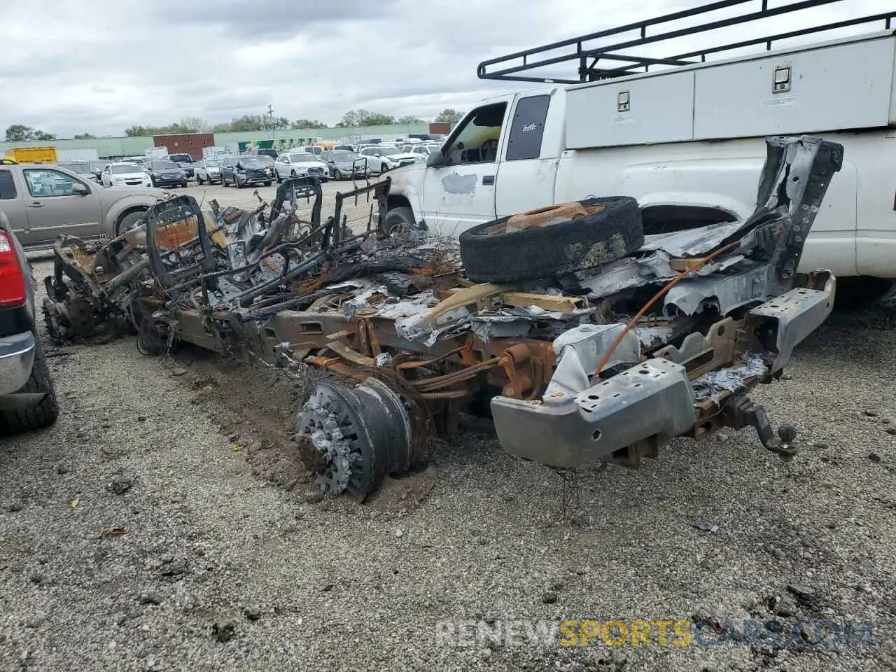 2 fotografías del automóvil dañado 1FT8W4DT9LEC68730 FORD F450 2020