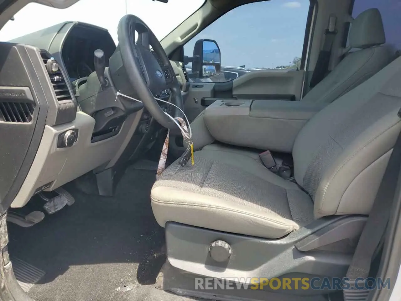 7 fotografías del automóvil dañado 1FT8W4DT5MEC57242 FORD F450 2021