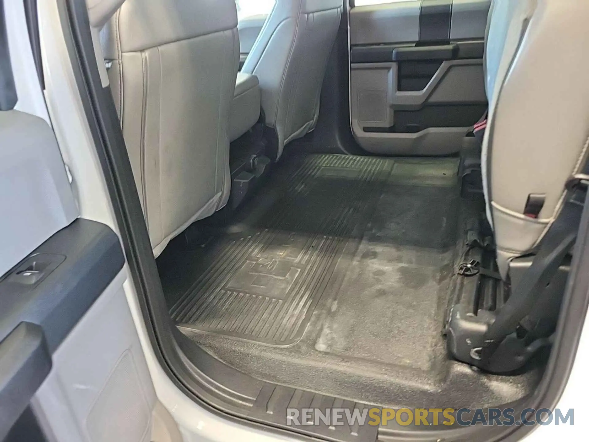 18 fotografías del automóvil dañado 1FT8W4DT8MED97673 FORD F450 2021