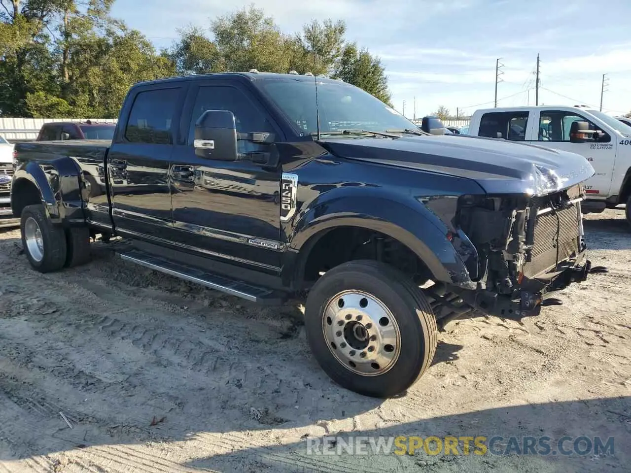 4 fotografías del automóvil dañado 1FT8W4DT9NEE32836 FORD F450 2022