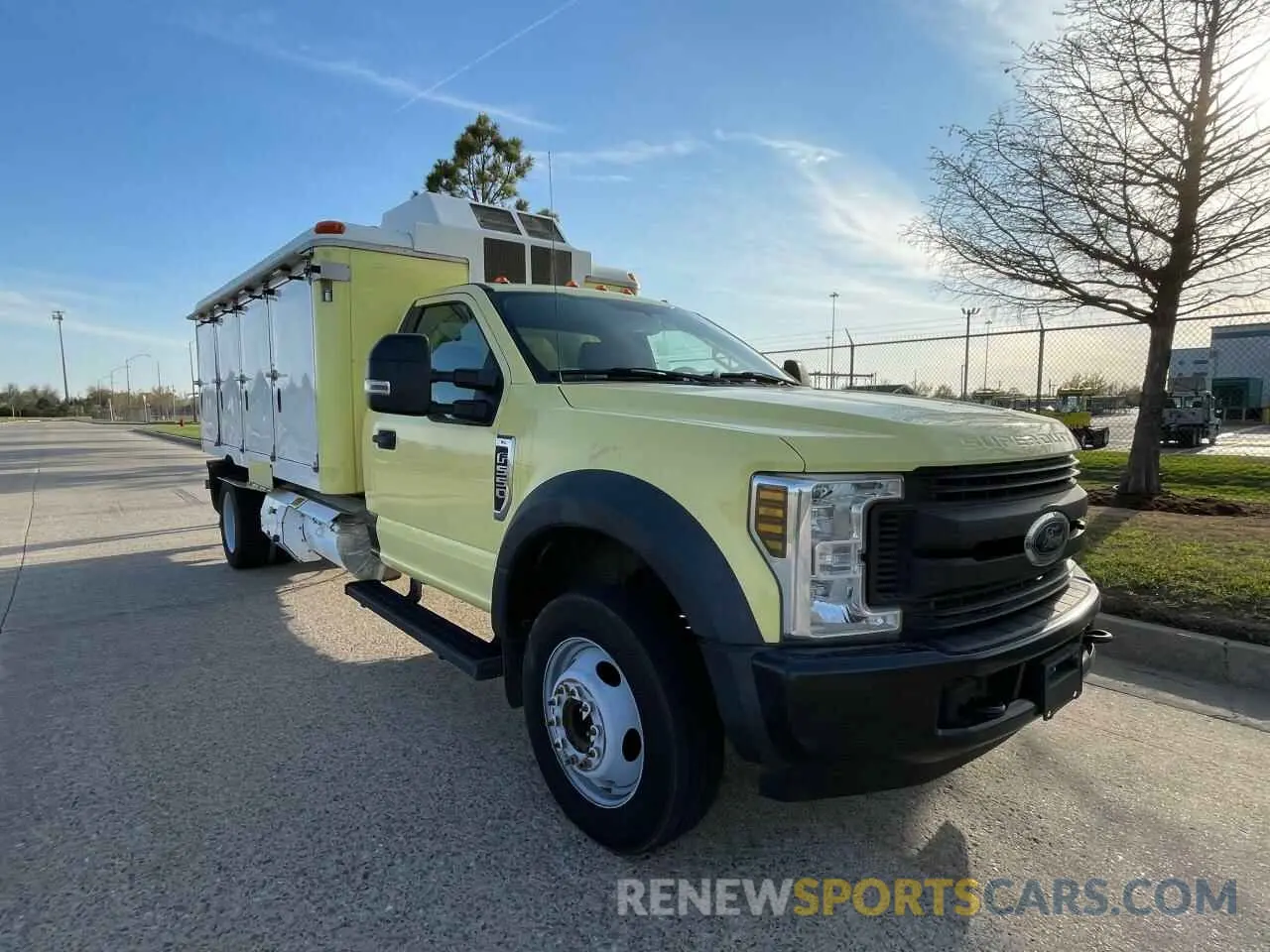 1 fotografías del automóvil dañado 1FDUF5GY2KEE44149 FORD F550 2019