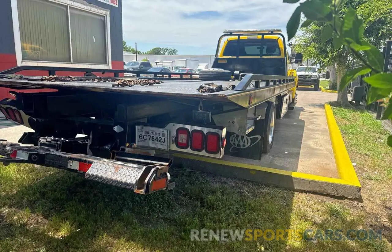 4 fotografías del automóvil dañado 1FDWX6DC8KDF08477 FORD F650 2019