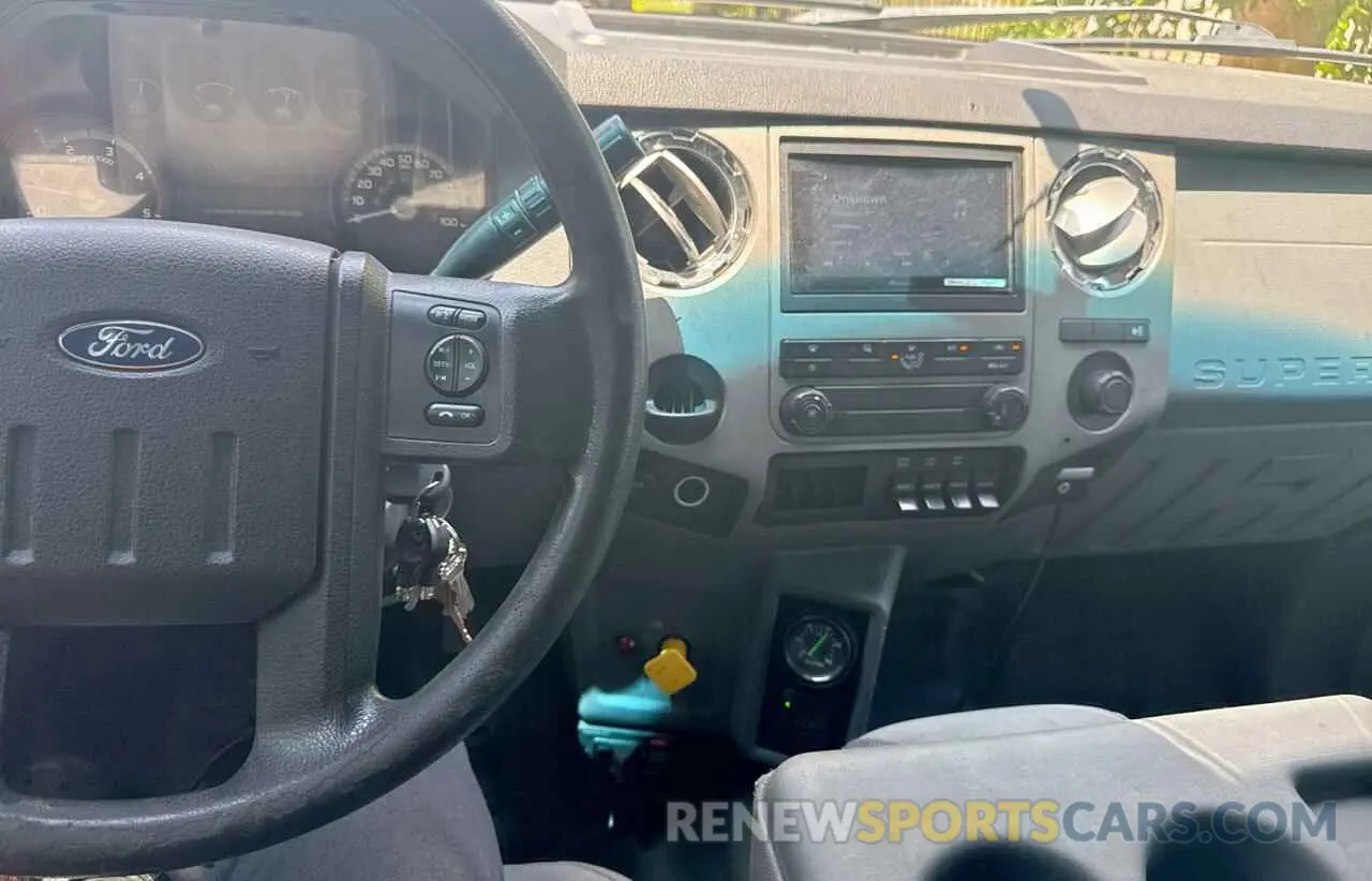9 fotografías del automóvil dañado 1FDWX6DC8KDF08477 FORD F650 2019