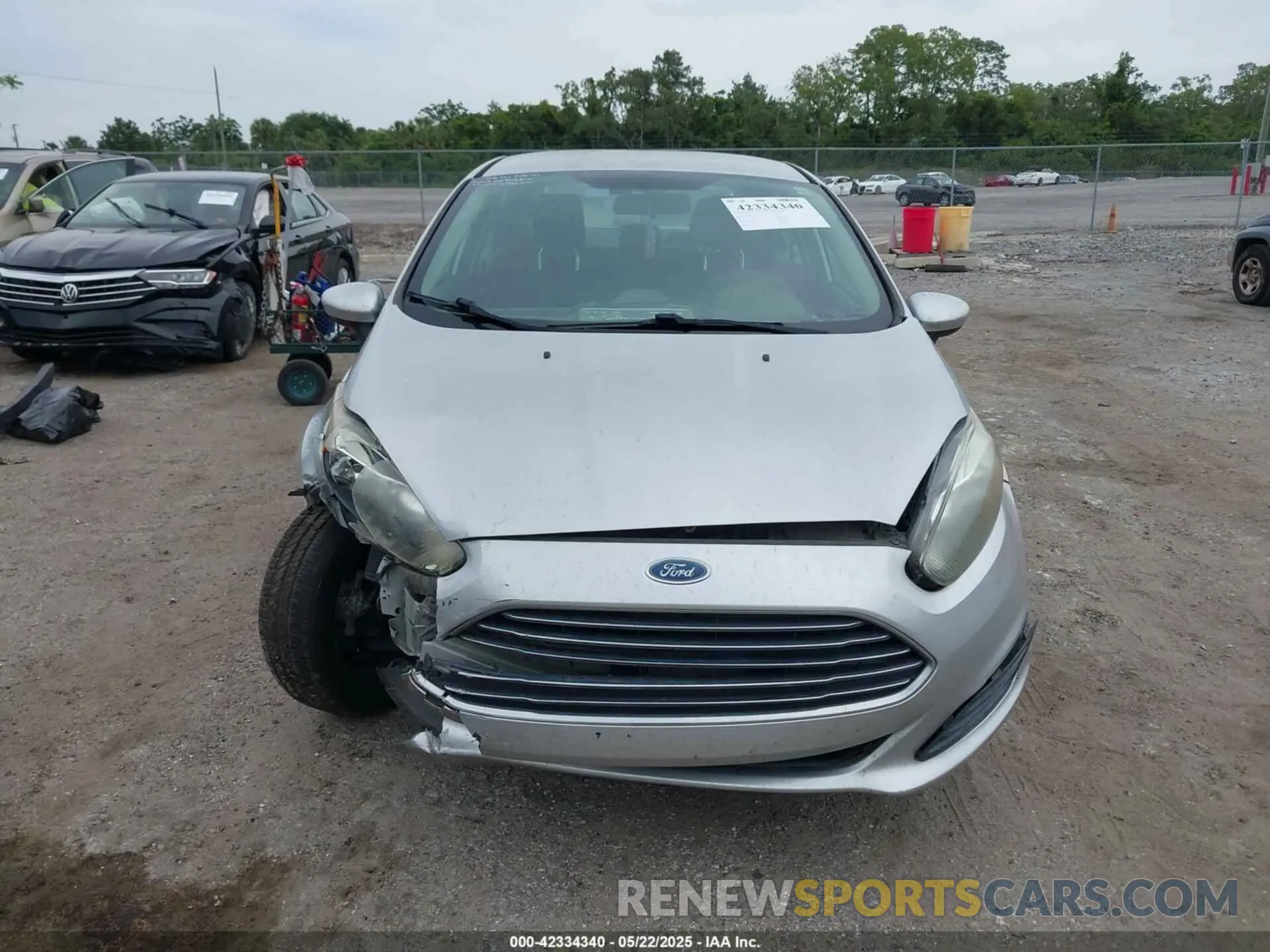 12 fotografías del automóvil dañado 3FADP4AJ0KM154371 FORD FIESTA 2019