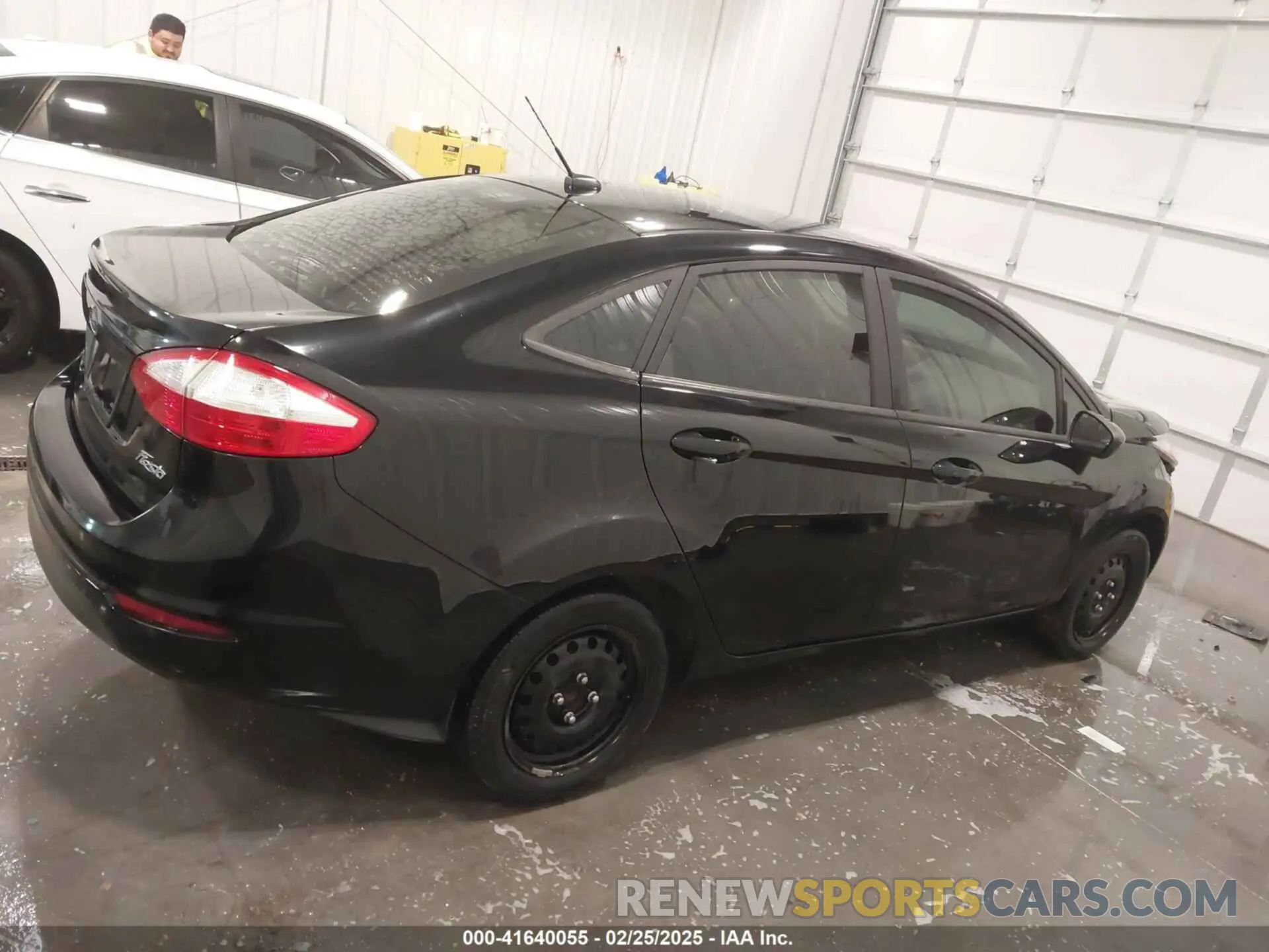 13 fotografías del automóvil dañado 3FADP4AJ0KM163569 FORD FIESTA 2019