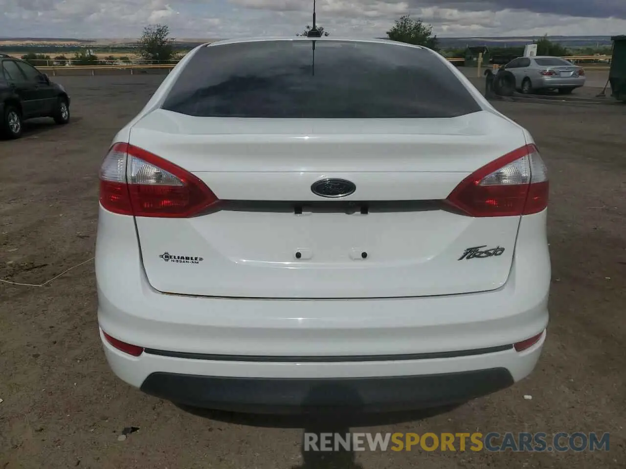 6 fotografías del automóvil dañado 3FADP4AJ1KM121606 FORD FIESTA 2019