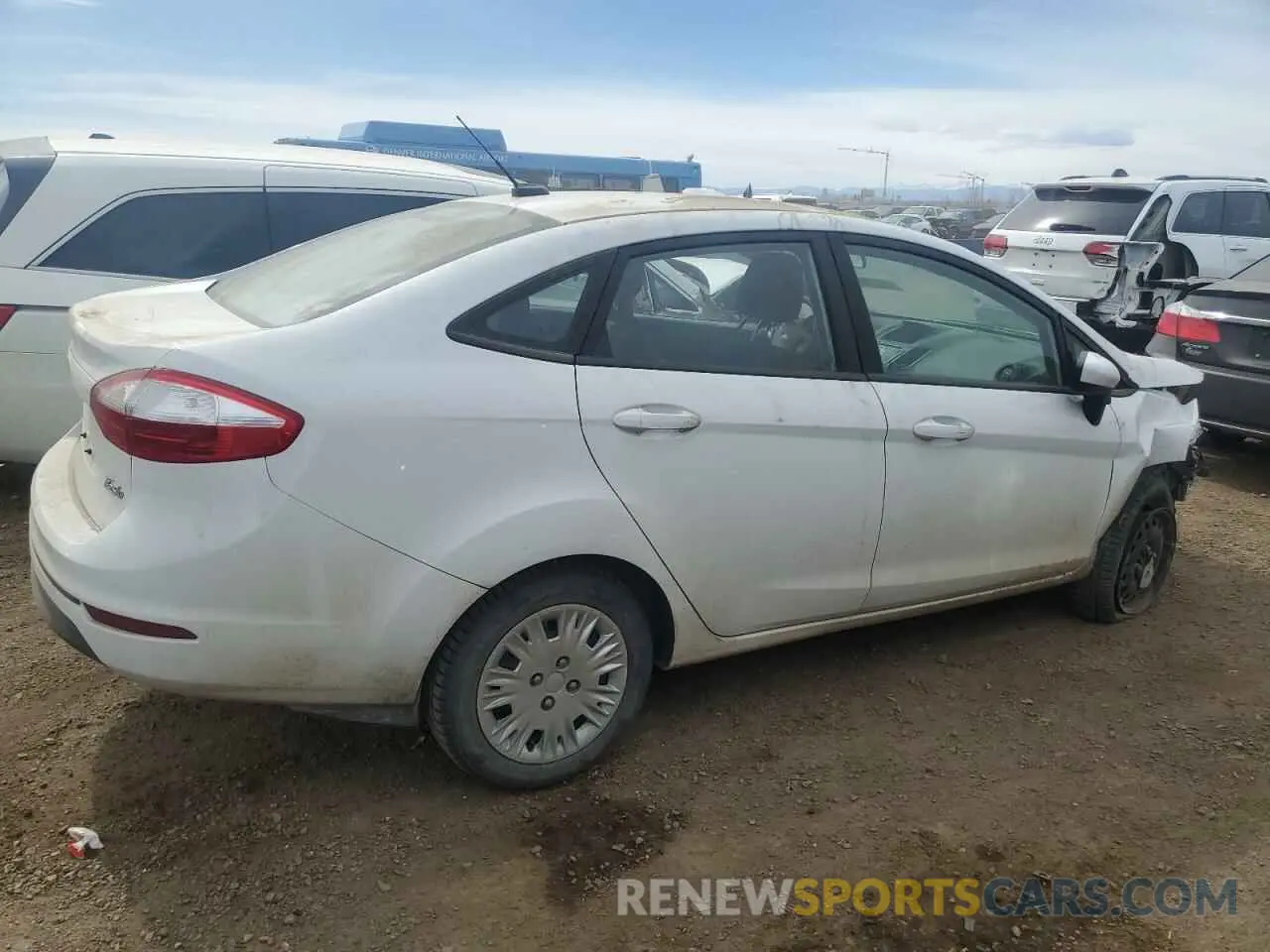 3 fotografías del automóvil dañado 3FADP4AJ2KM116947 FORD FIESTA 2019
