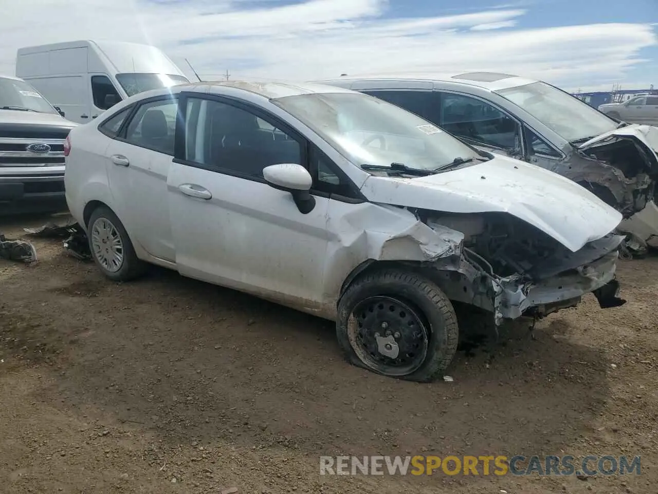 4 fotografías del automóvil dañado 3FADP4AJ2KM116947 FORD FIESTA 2019