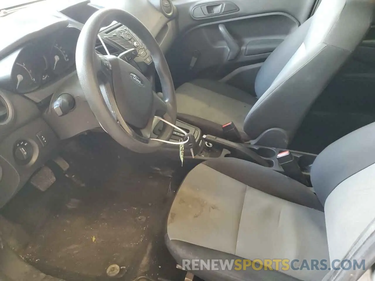 7 fotografías del automóvil dañado 3FADP4AJ2KM162522 FORD FIESTA 2019