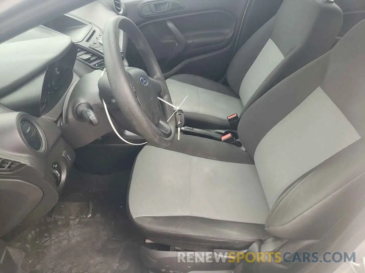 7 fotografías del automóvil dañado 3FADP4AJ8KM161407 FORD FIESTA 2019