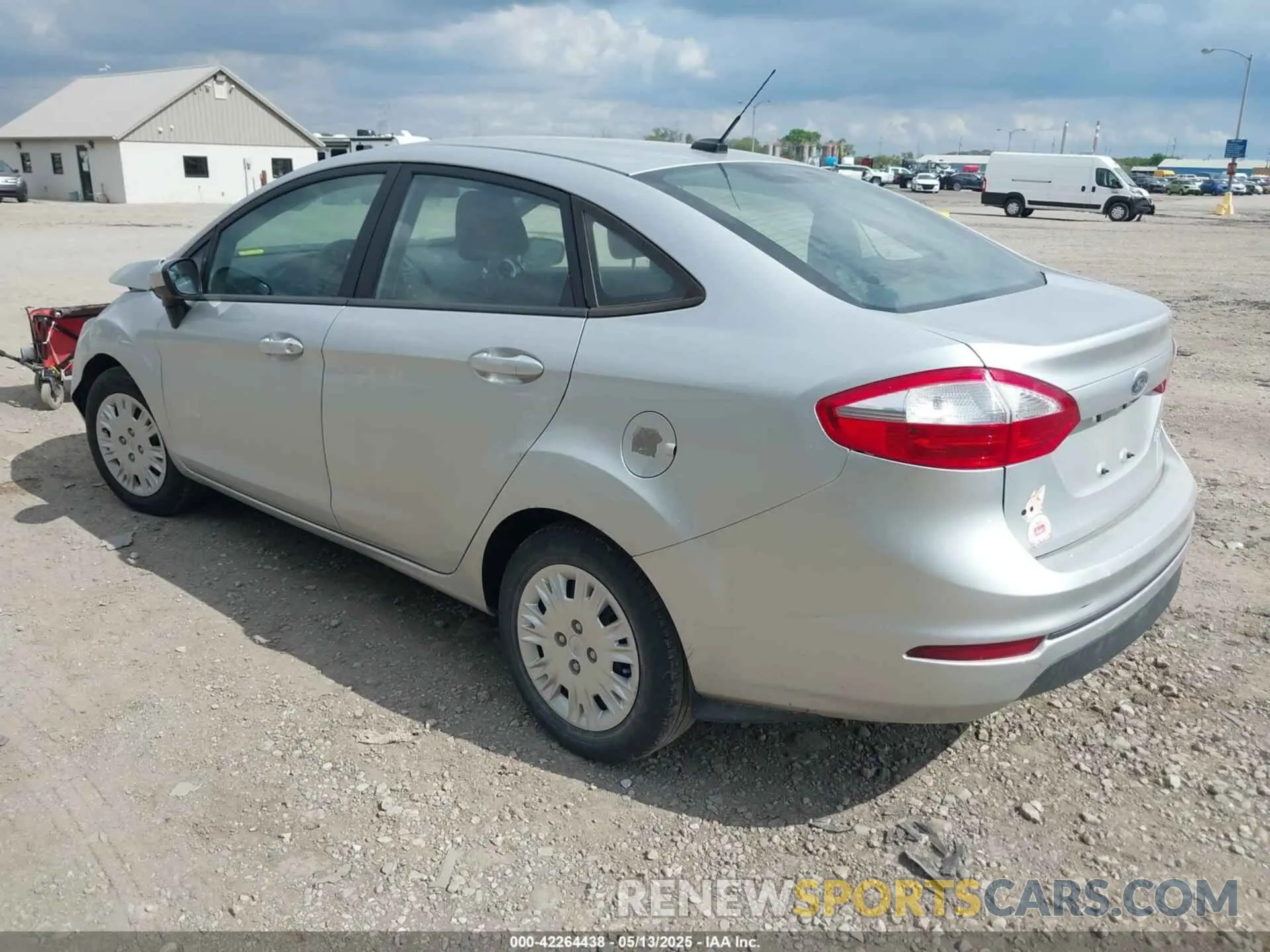 3 fotografías del automóvil dañado 3FADP4AJ9KM122597 FORD FIESTA 2019