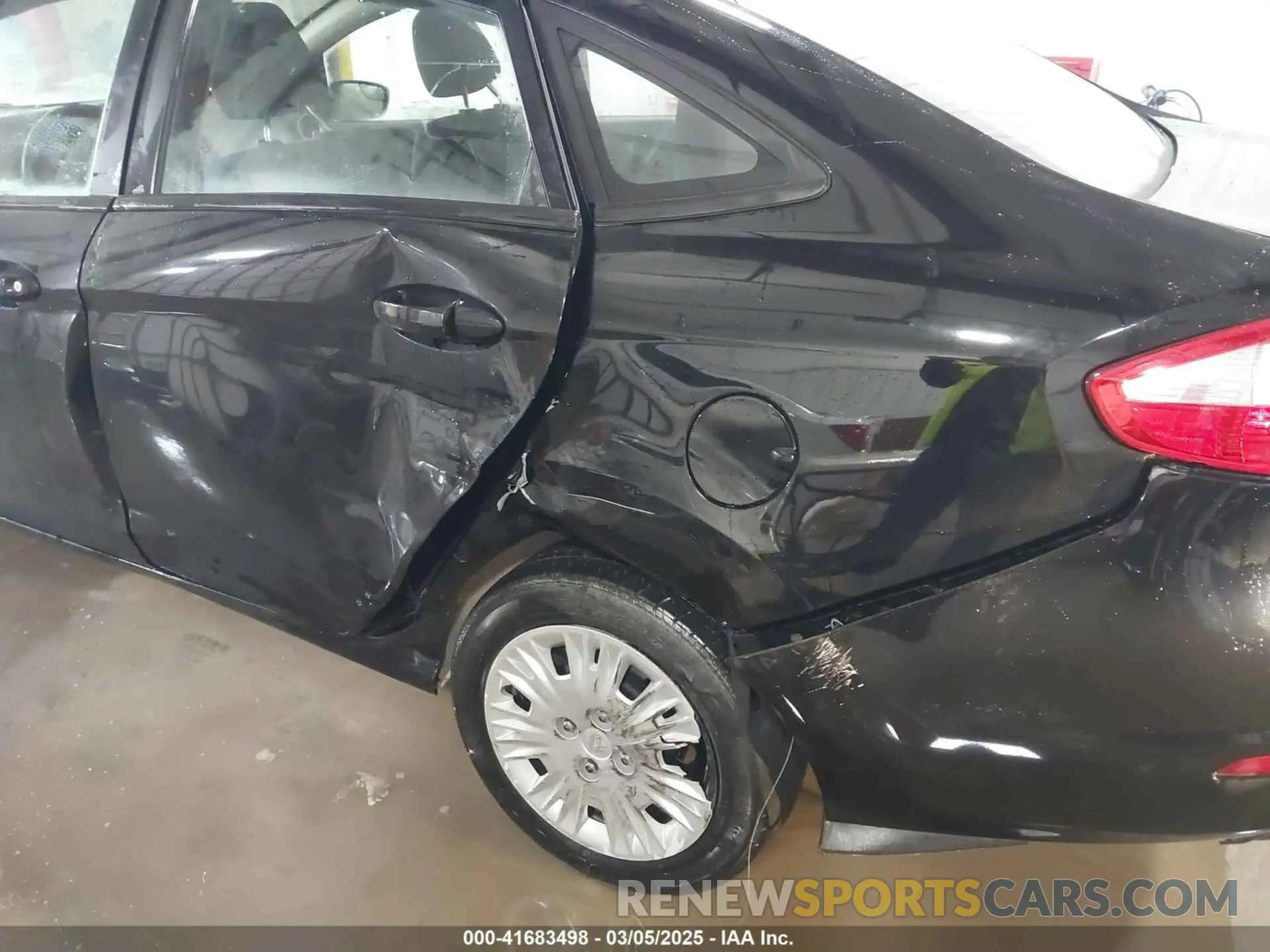 6 fotografías del automóvil dañado 3FADP4AJ9KM152554 FORD FIESTA 2019
