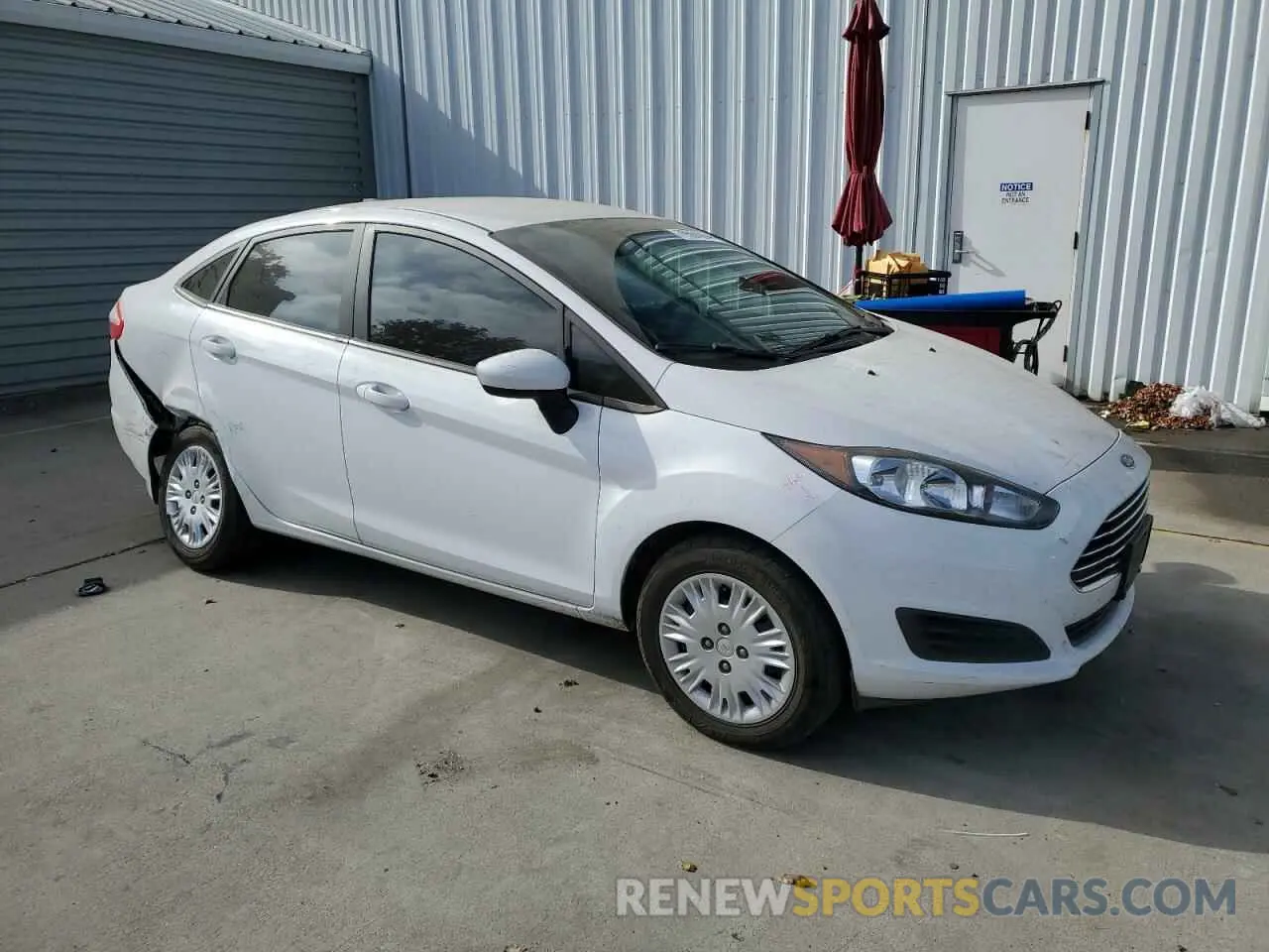 4 fotografías del automóvil dañado 3FADP4AJXKM135777 FORD FIESTA 2019