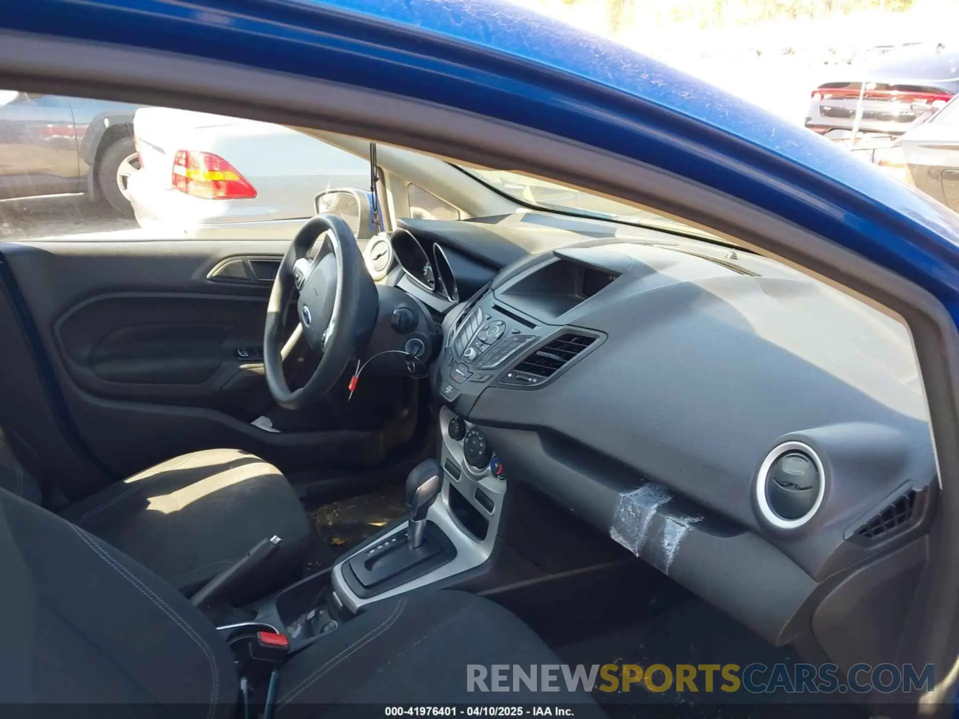 5 fotografías del automóvil dañado 3FADP4BJ0KM113141 FORD FIESTA 2019