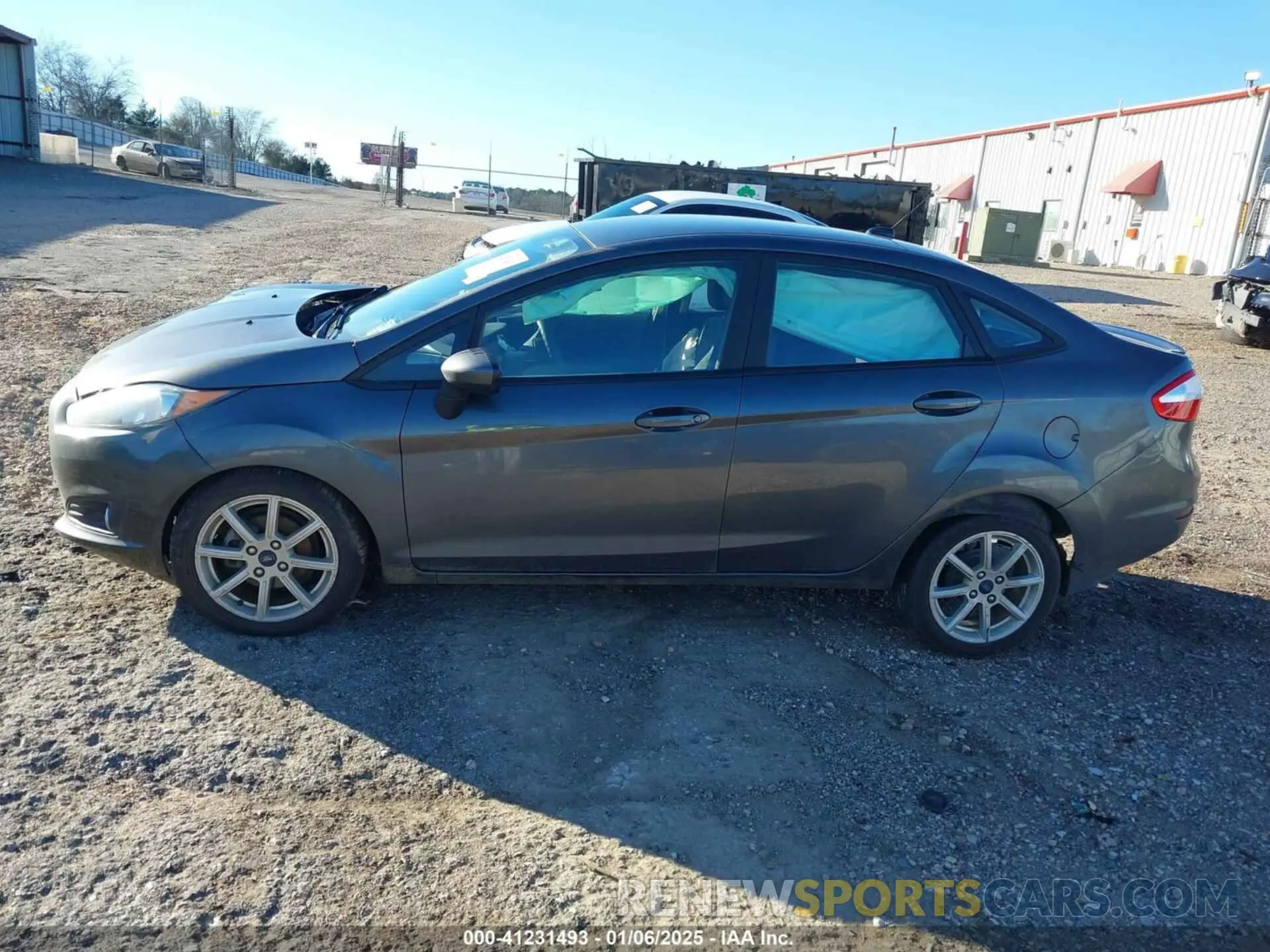 15 fotografías del automóvil dañado 3FADP4BJ0KM123703 FORD FIESTA 2019