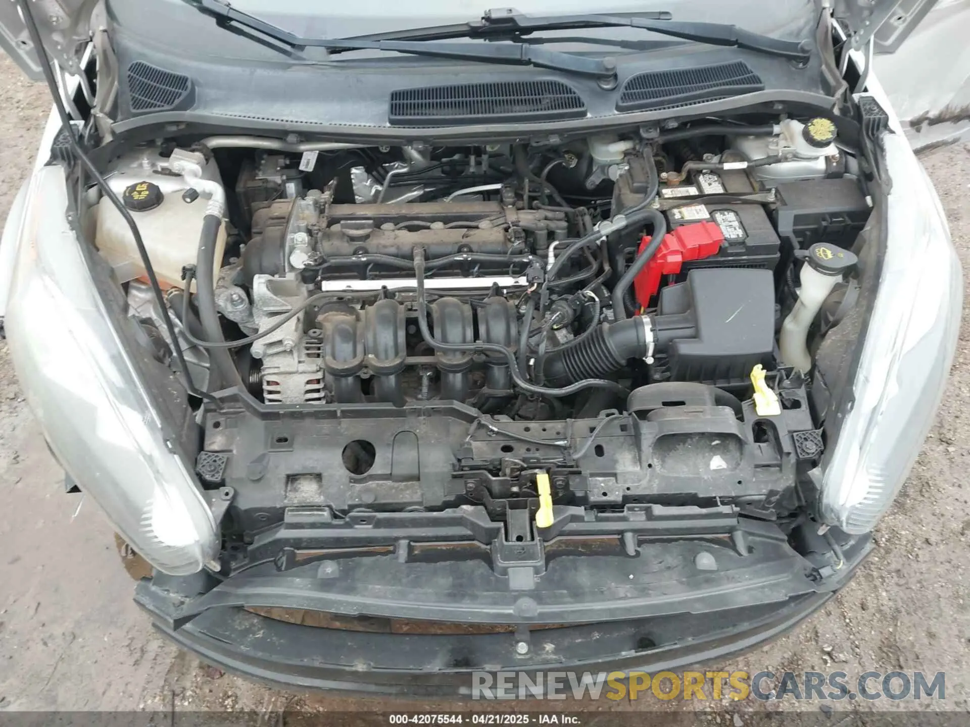 10 fotografías del automóvil dañado 3FADP4BJ0KM137049 FORD FIESTA 2019