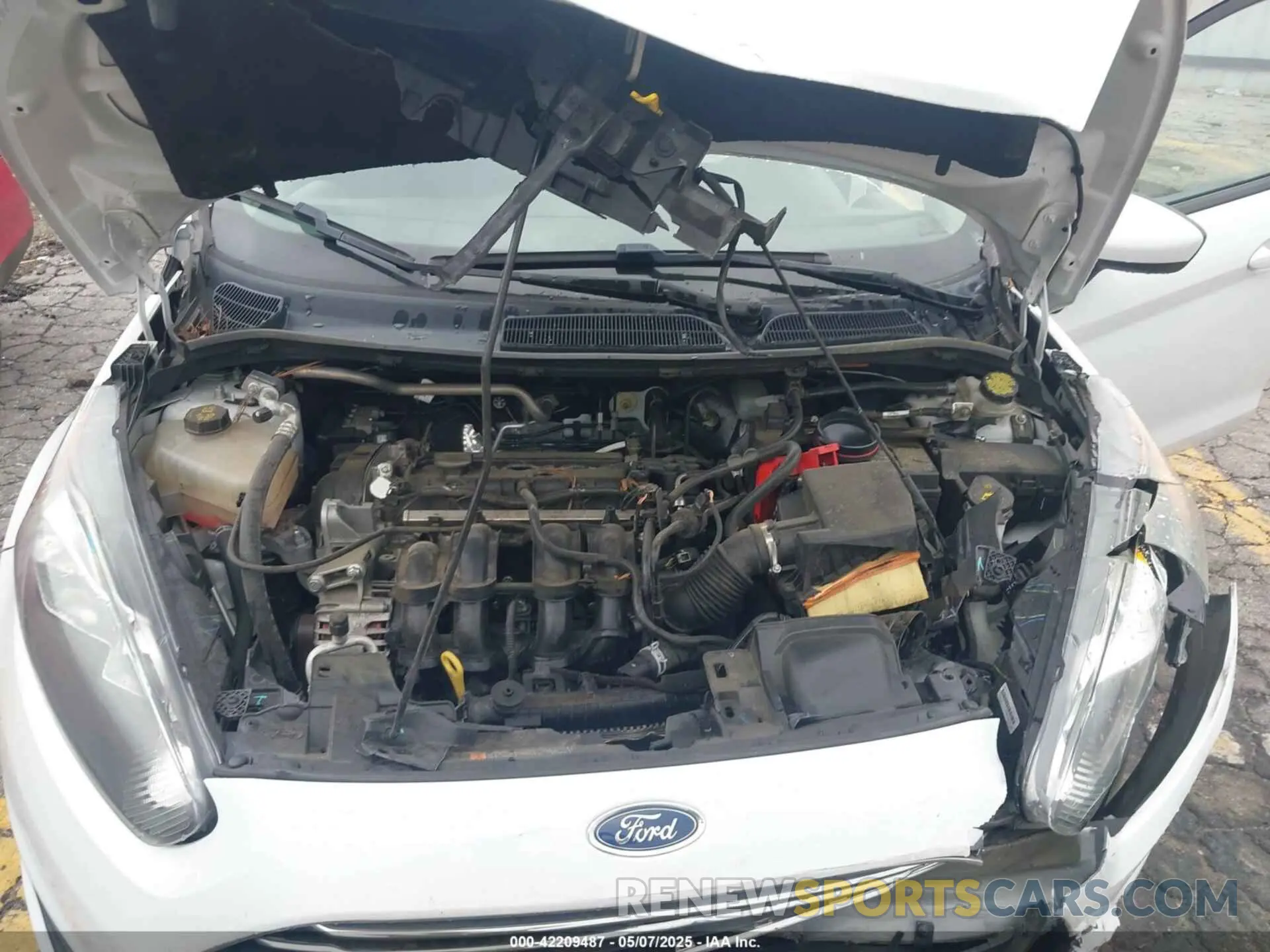 10 fotografías del automóvil dañado 3FADP4BJ0KM154255 FORD FIESTA 2019