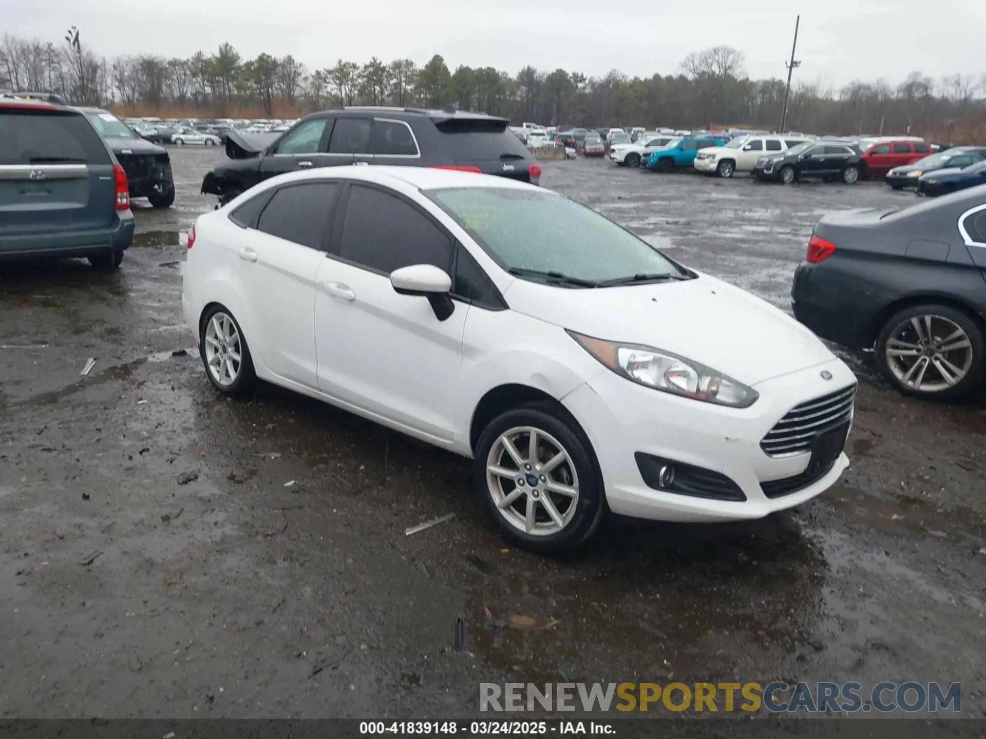 1 fotografías del automóvil dañado 3FADP4BJ1KM123645 FORD FIESTA 2019